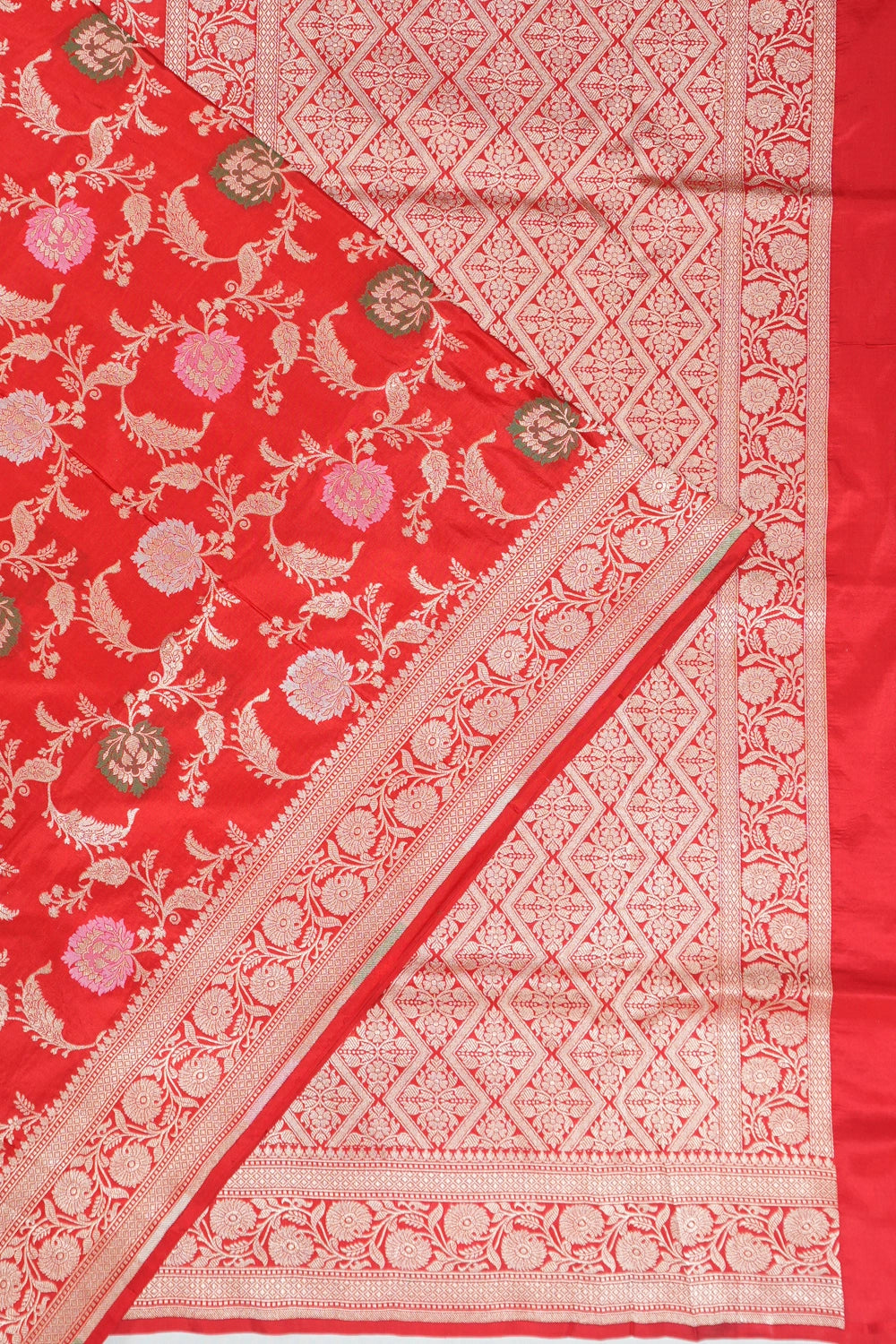 Vaanya Banaras Silk Brocade Red Saree