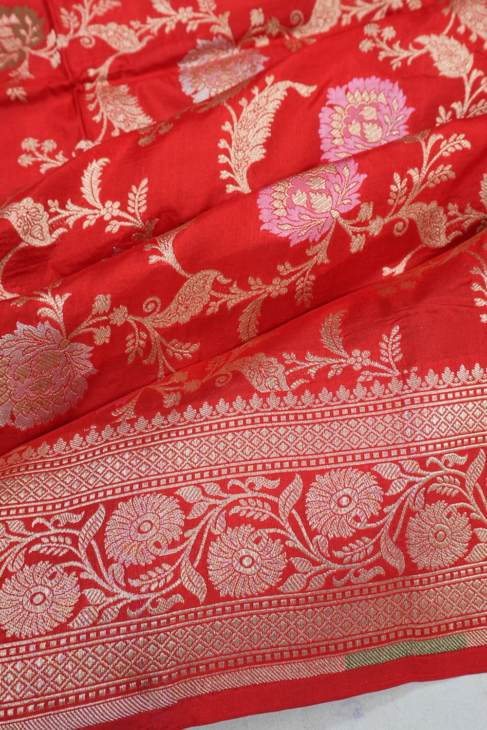 Vaanya Banaras Silk Brocade Red Saree