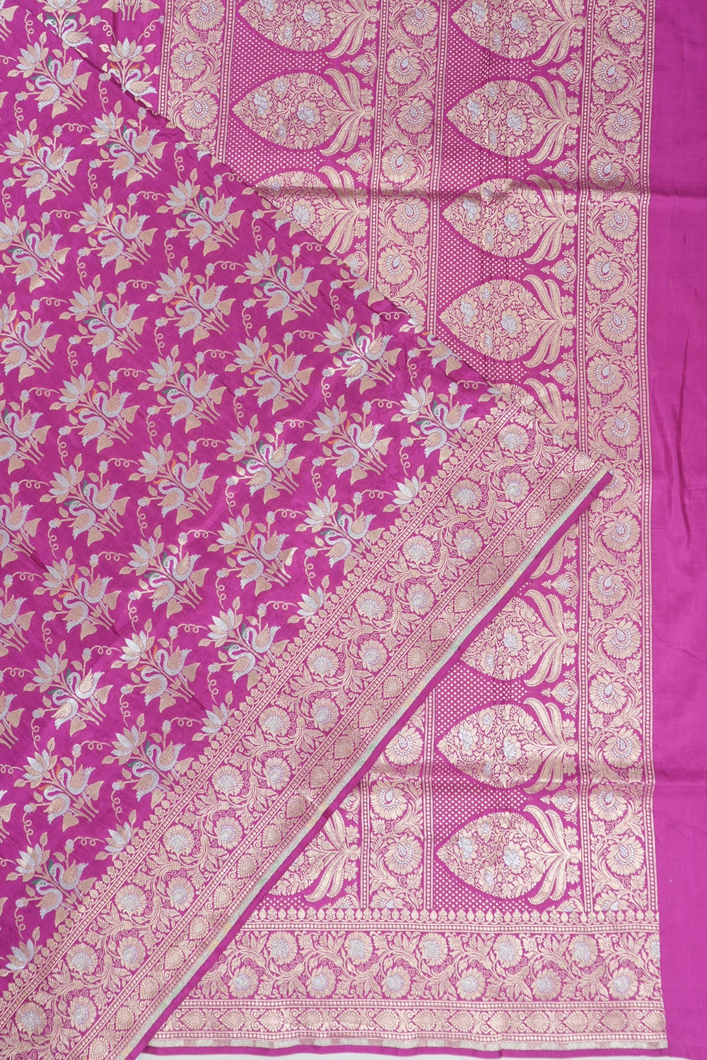 Vaanya Banaras Silk Brocade Rani Pink Saree