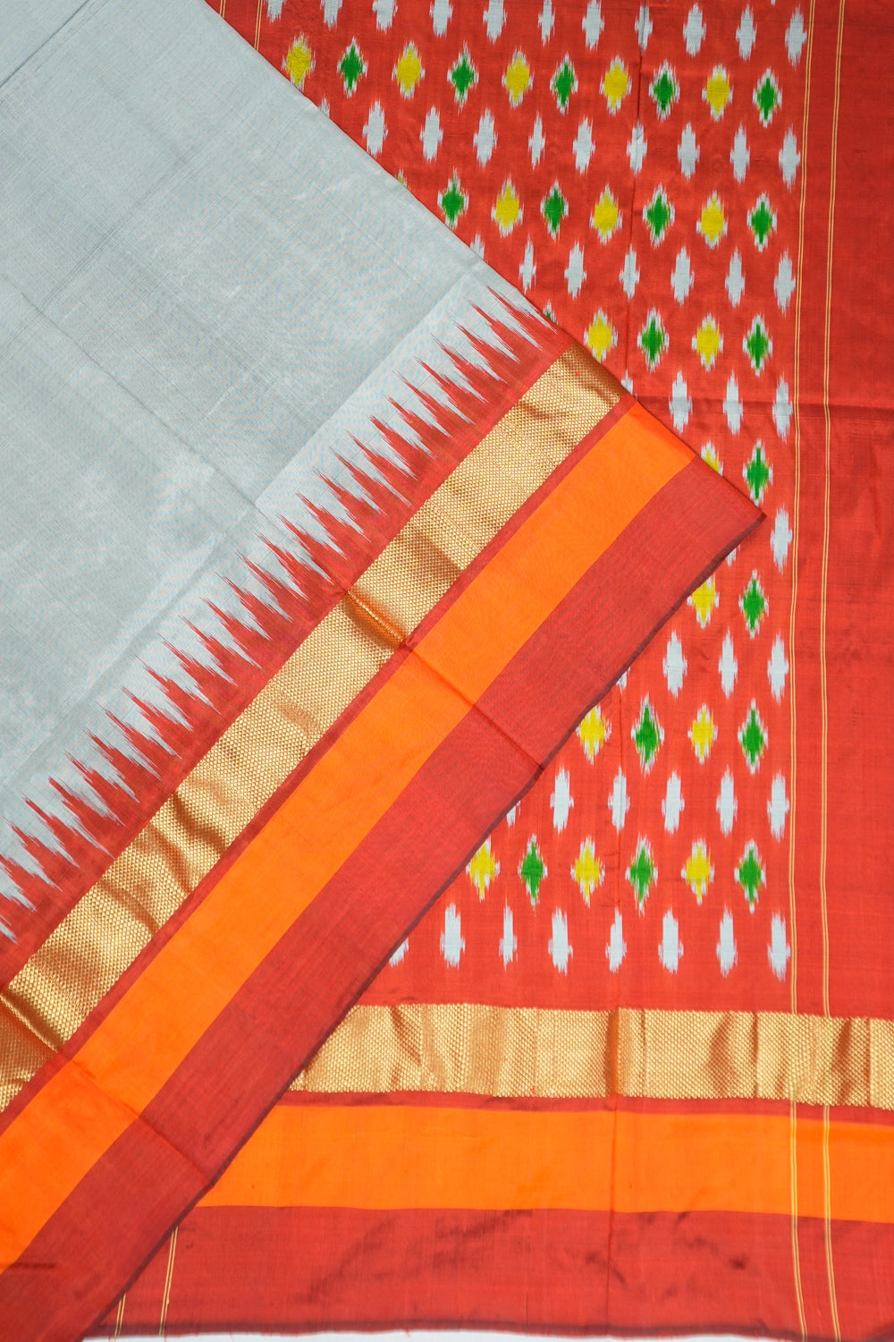 Pochampally Silk Ikat Plain Grey Saree