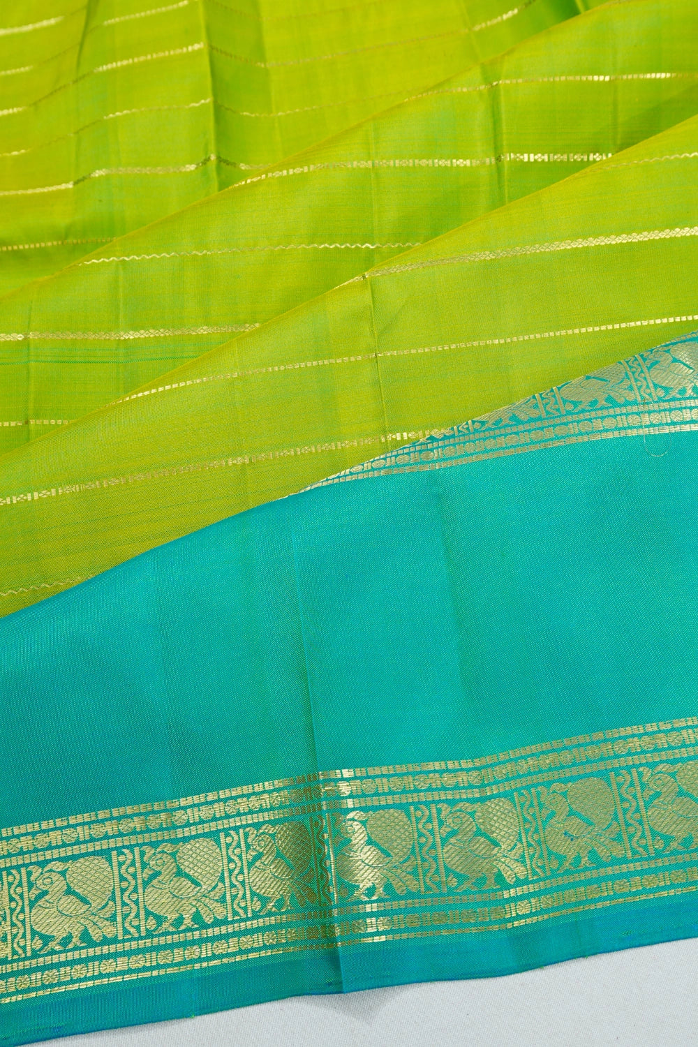 Kanchipuram Silk Lines Green Saree With Rettai Pettu Border