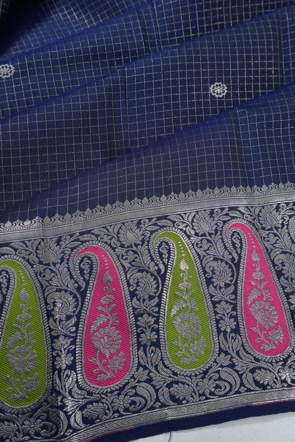 Taranga Kanchi Silk Oosi Lines And Butta Blue Saree