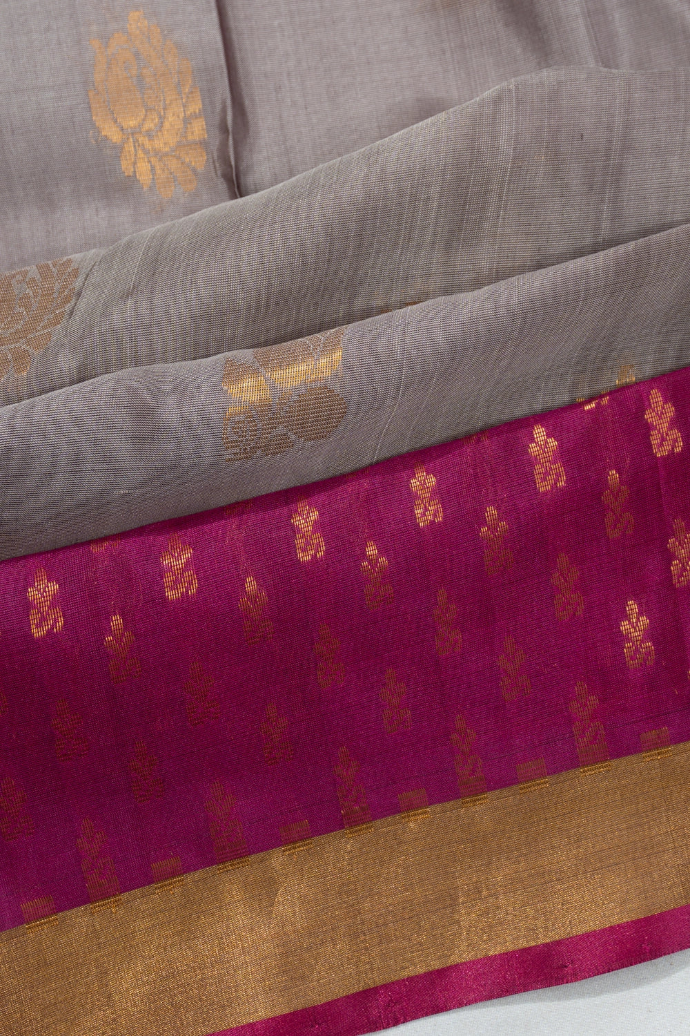 Uppada Silk Butta Grey Saree