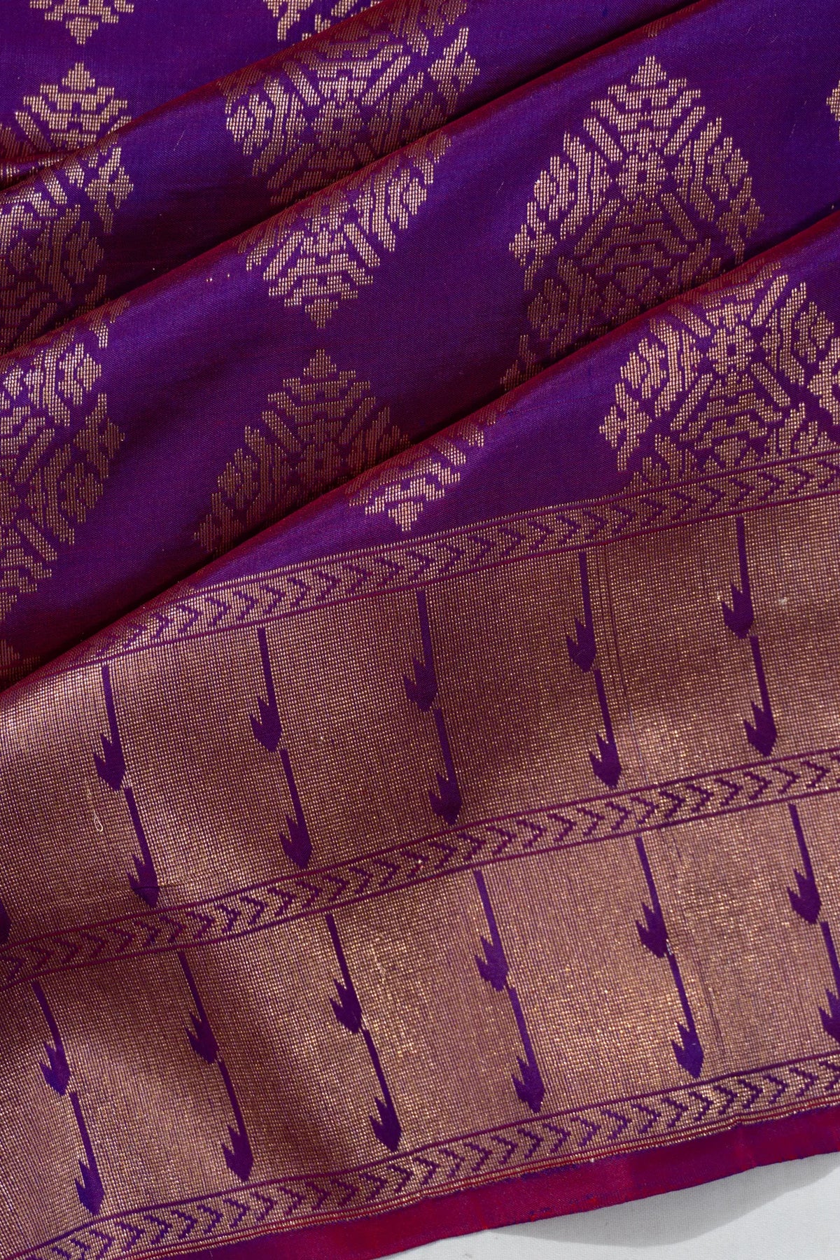 Vaanya Banaras Silk Brocade Purple Saree