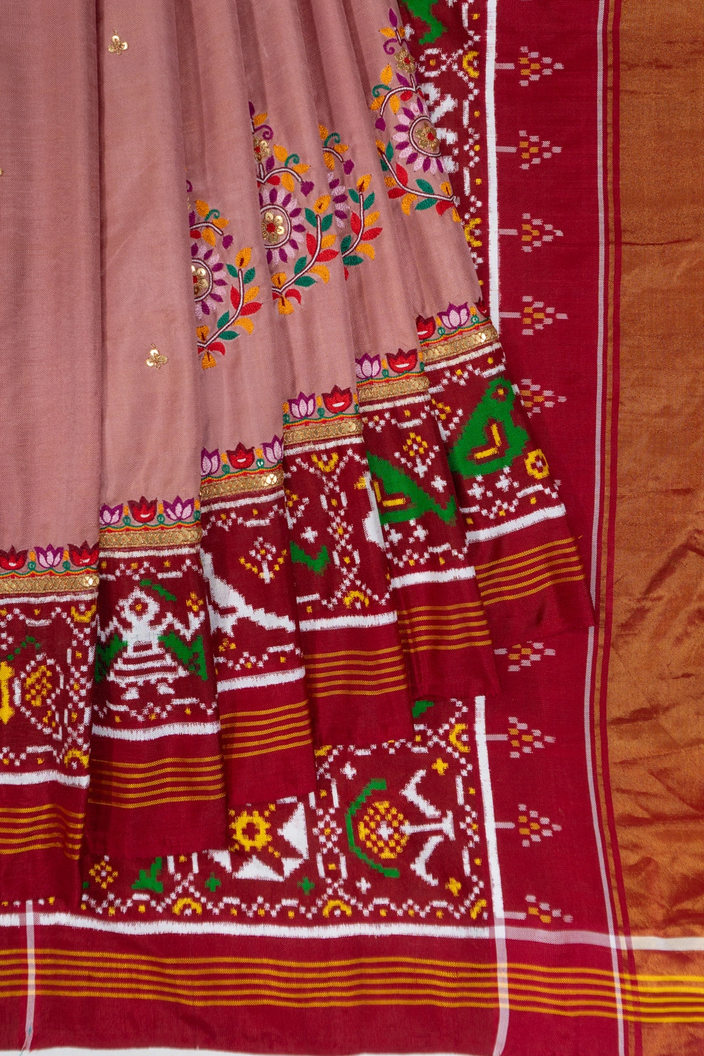 Patan Patola Silk Kutch Hand Embroidery Butta Dusty Pink Saree With Ikat 6 Figure Border