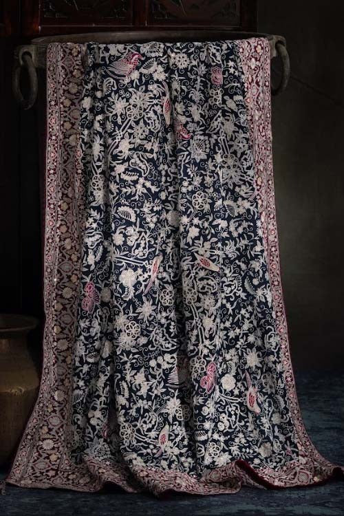 Exclusive Masterpiece Ek Taar Georgette All Over Embroidery Dark Blue Saree