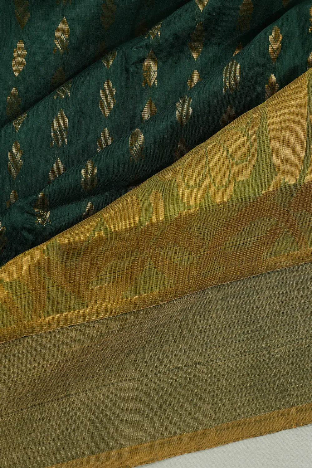 Uppada Silk Butta Bottle Green Saree