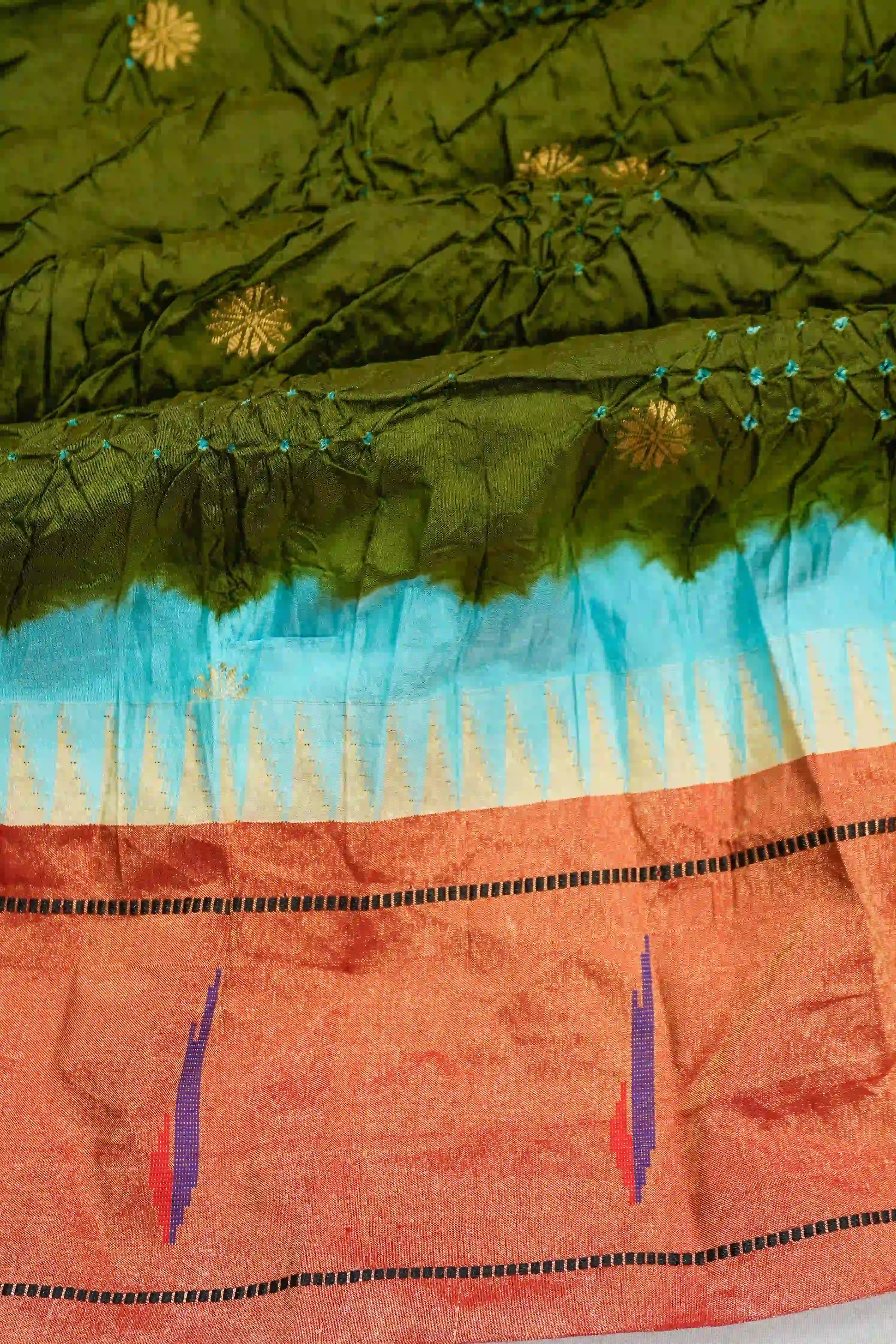 Muniya Silk Bandhani Green Saree With Paithani Inspired Single Muniya Border