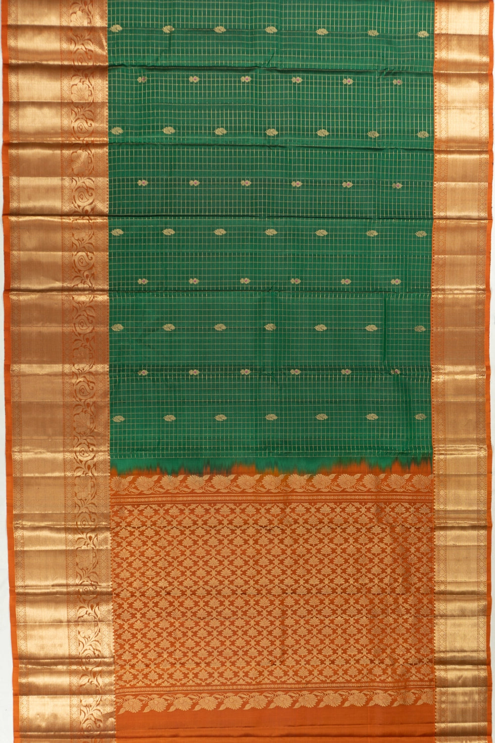 Taranga Kanchi Silk Lines And Butta Bottle Green Saree