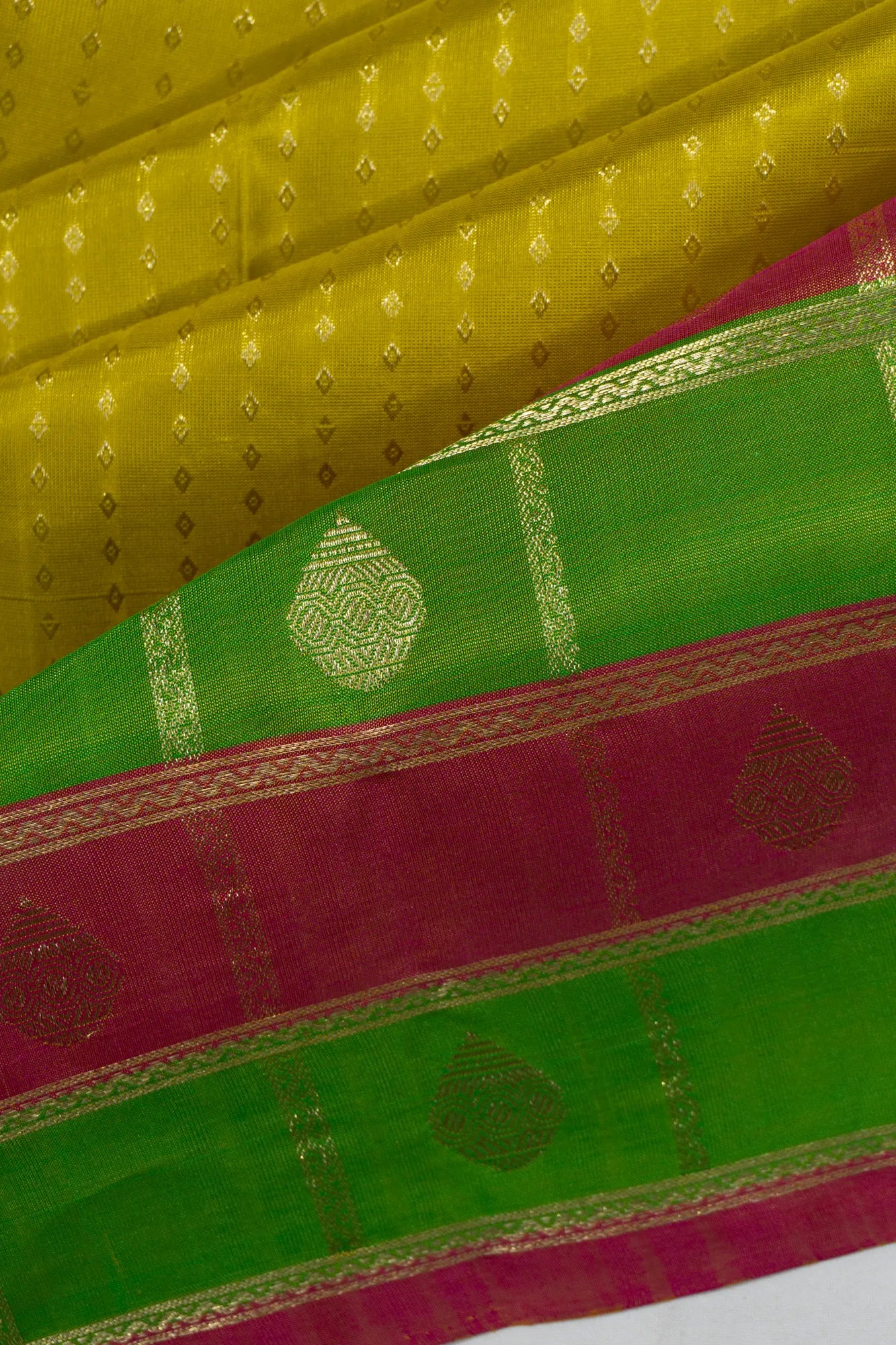 Venkatagiri Silk Brocade Mehendi Green Saree