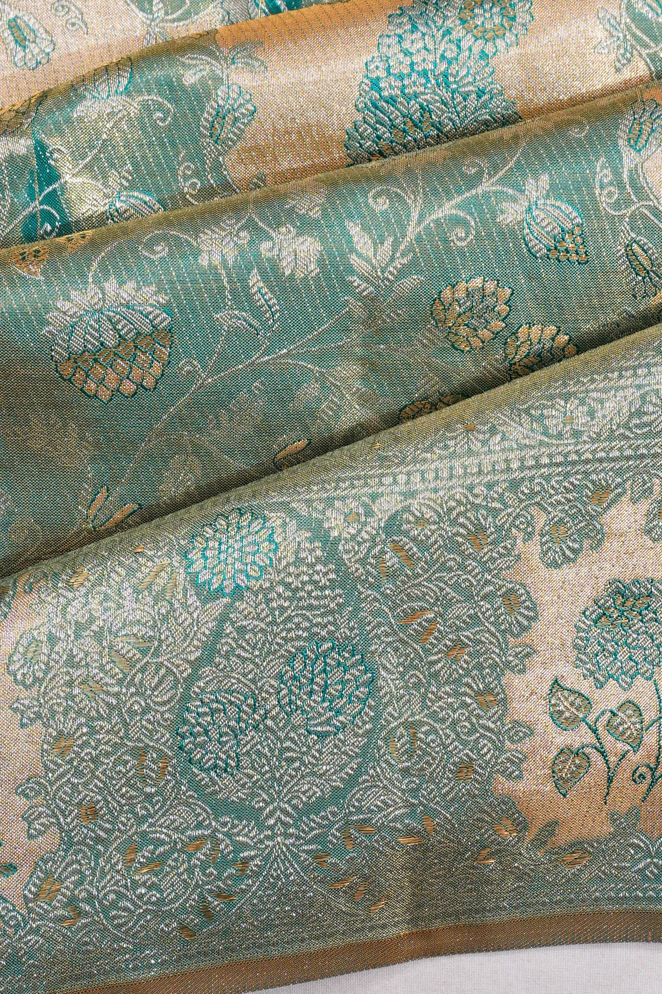 Kanchipuram Silk Tissue Brocade Pastel Green Saree