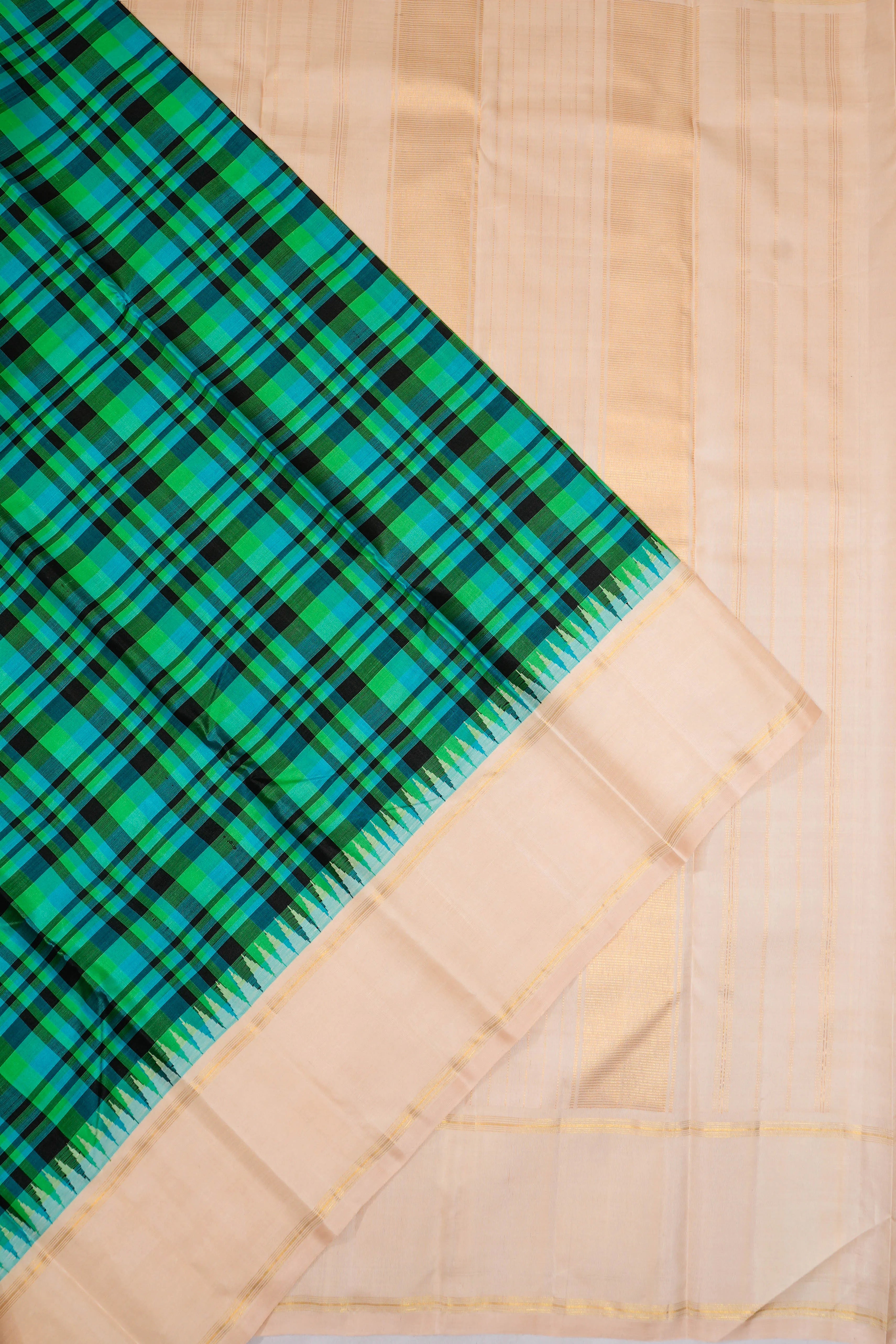 Kanchipuram Silk Checks Green Saree