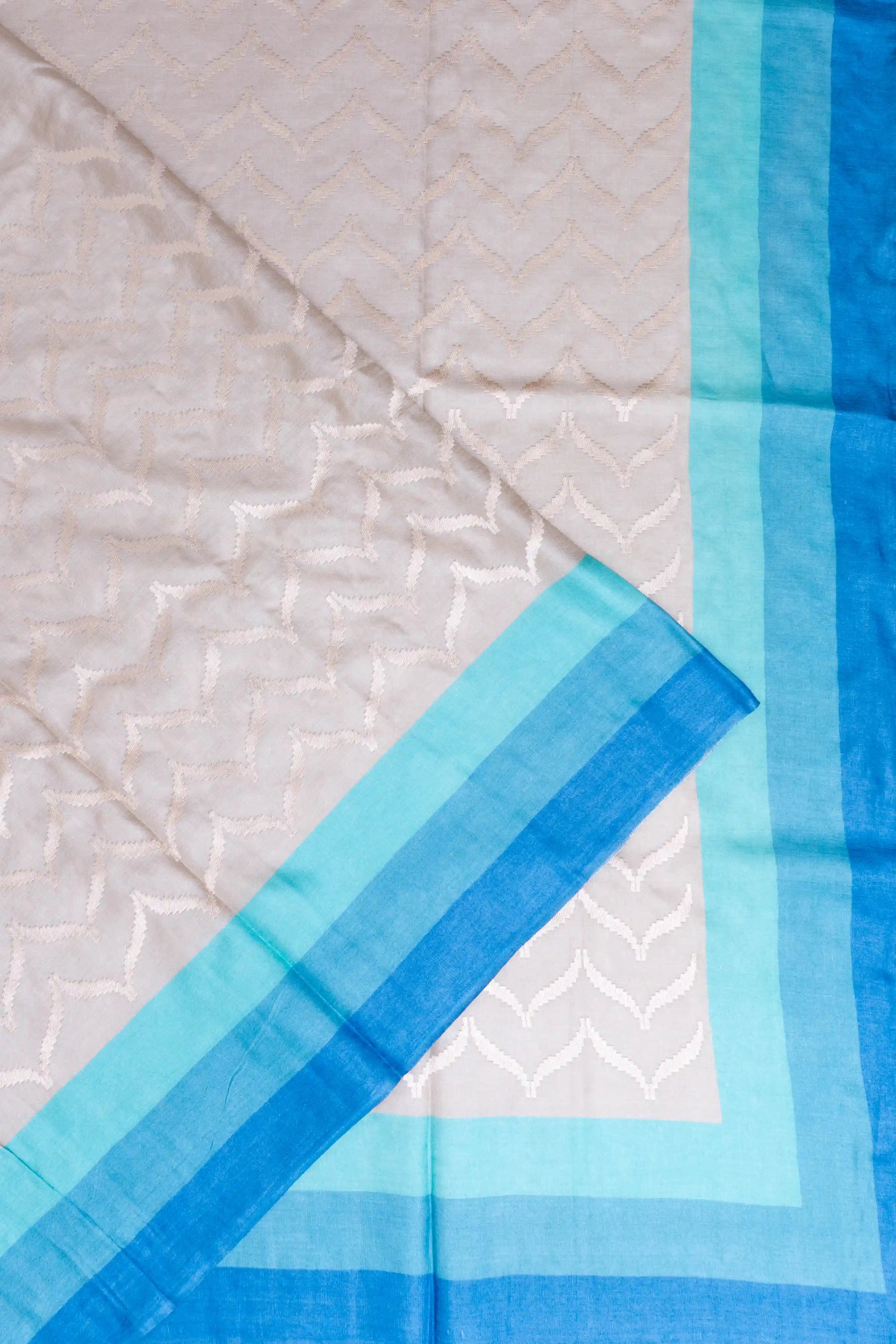 Tussar Embroidered Zig Zag Lines Grey Saree