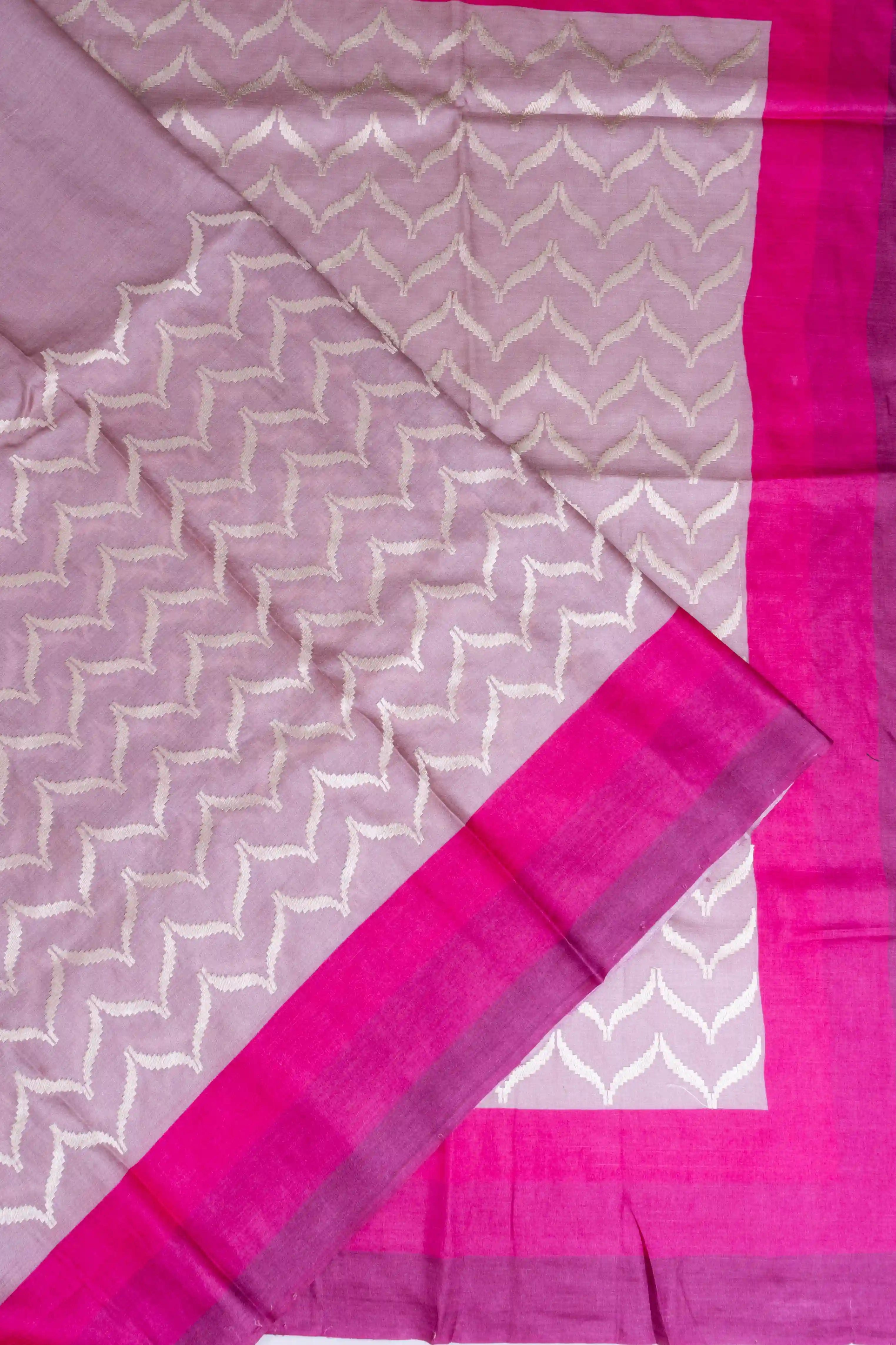 Tussar Embroidered Zig Zag Lines Lilac Saree