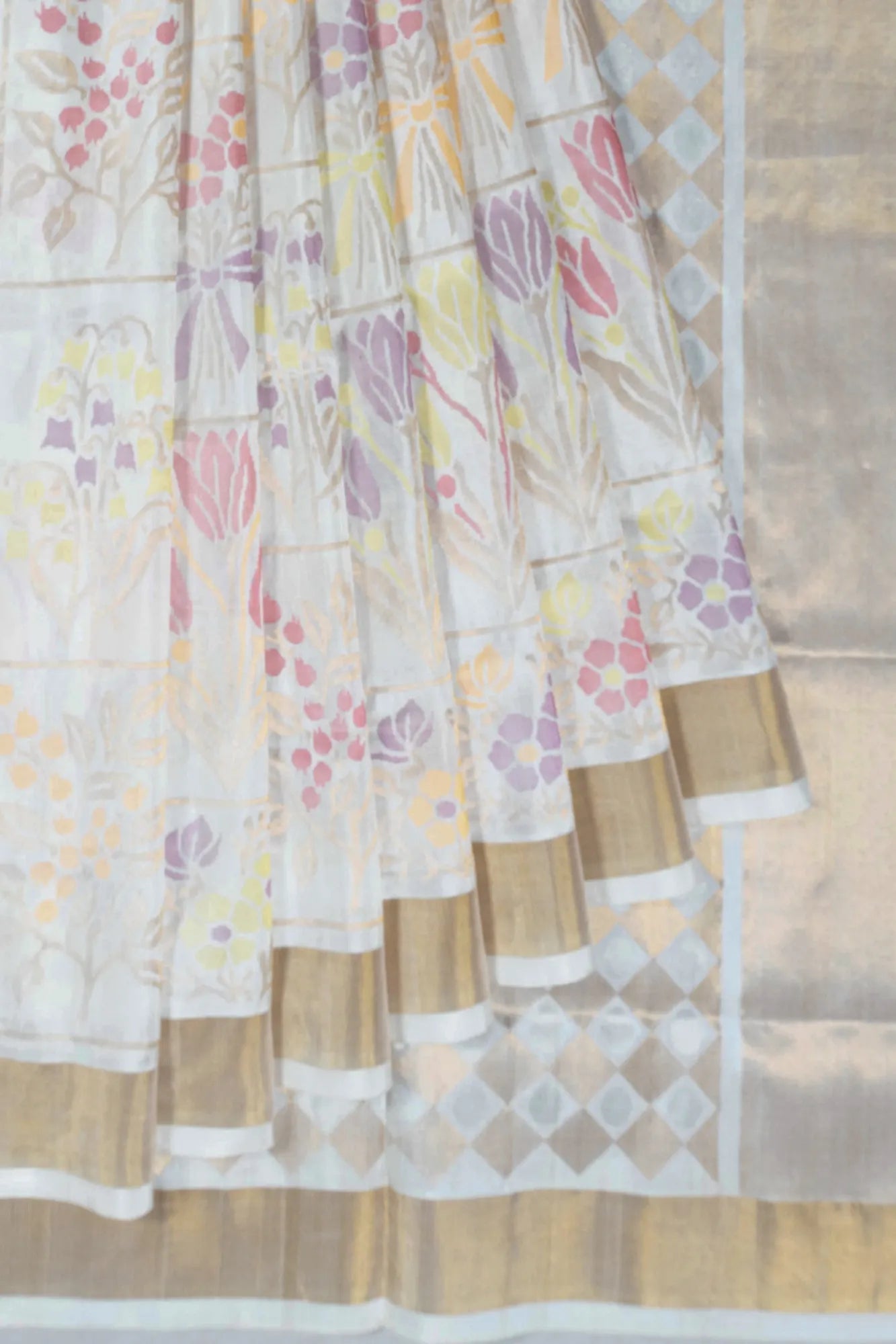 Uppada Silk Jamdani White Saree