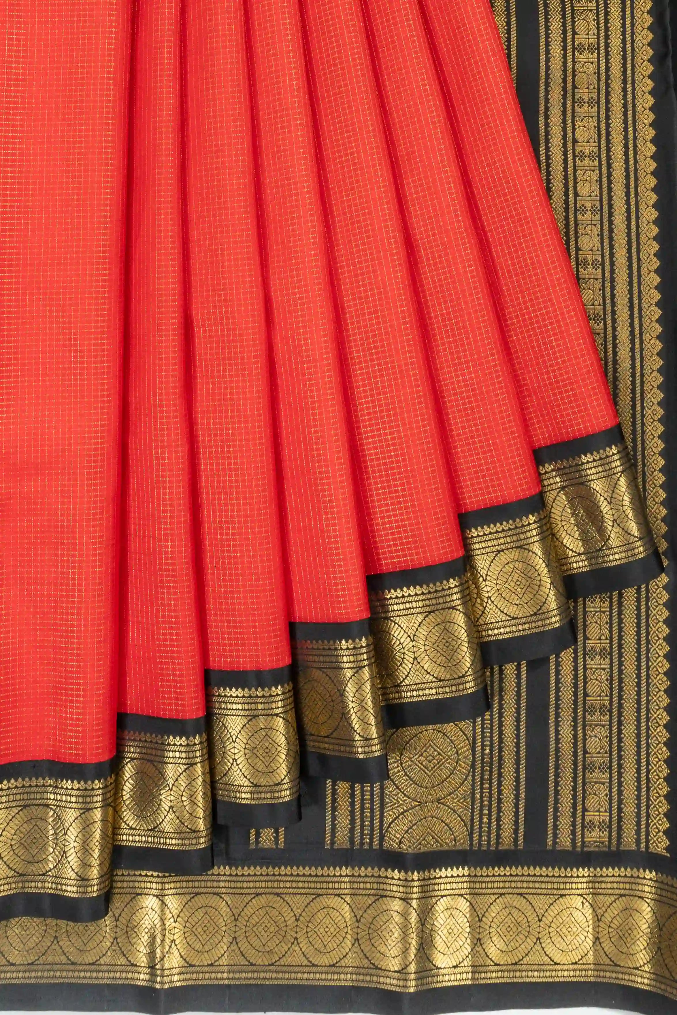 Classic Kanchipuram Silk Checks Red Saree