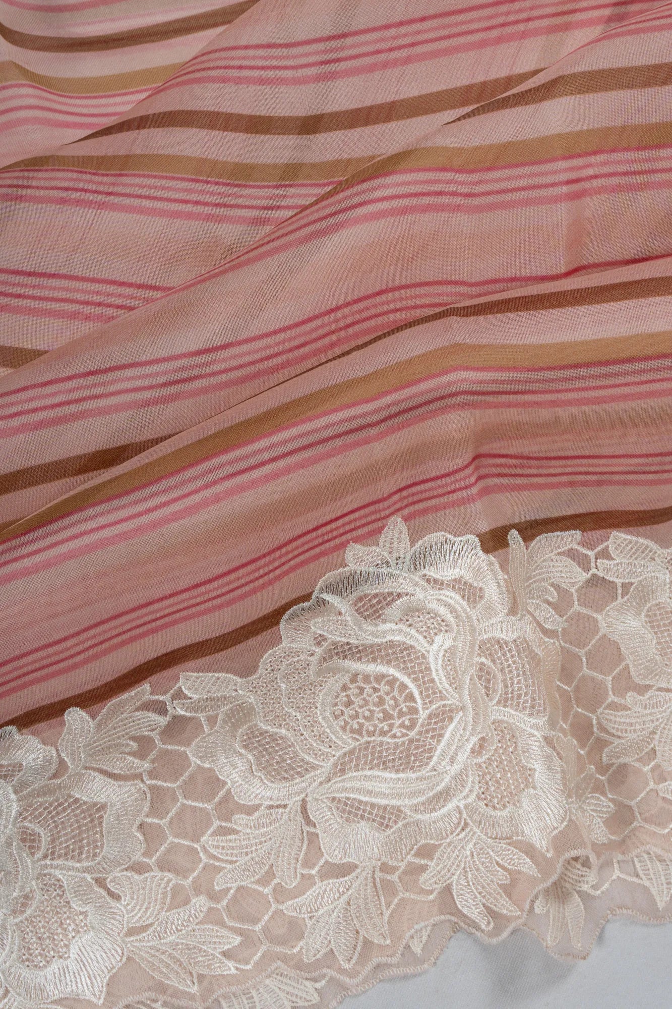 Organza Lines Pink Saree With Embroidery Scallop Border