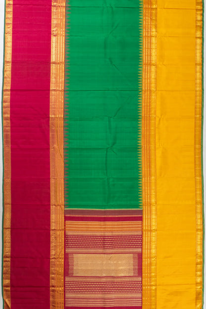 Kanchipuram Silk Plain Green Saree With Ganga Jamuna Border