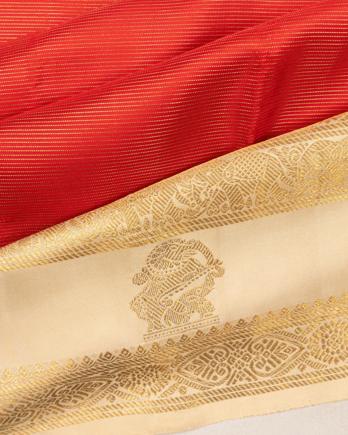 Classic Kanchipuram Silk Oosi Lines And Brocade Red Saree
