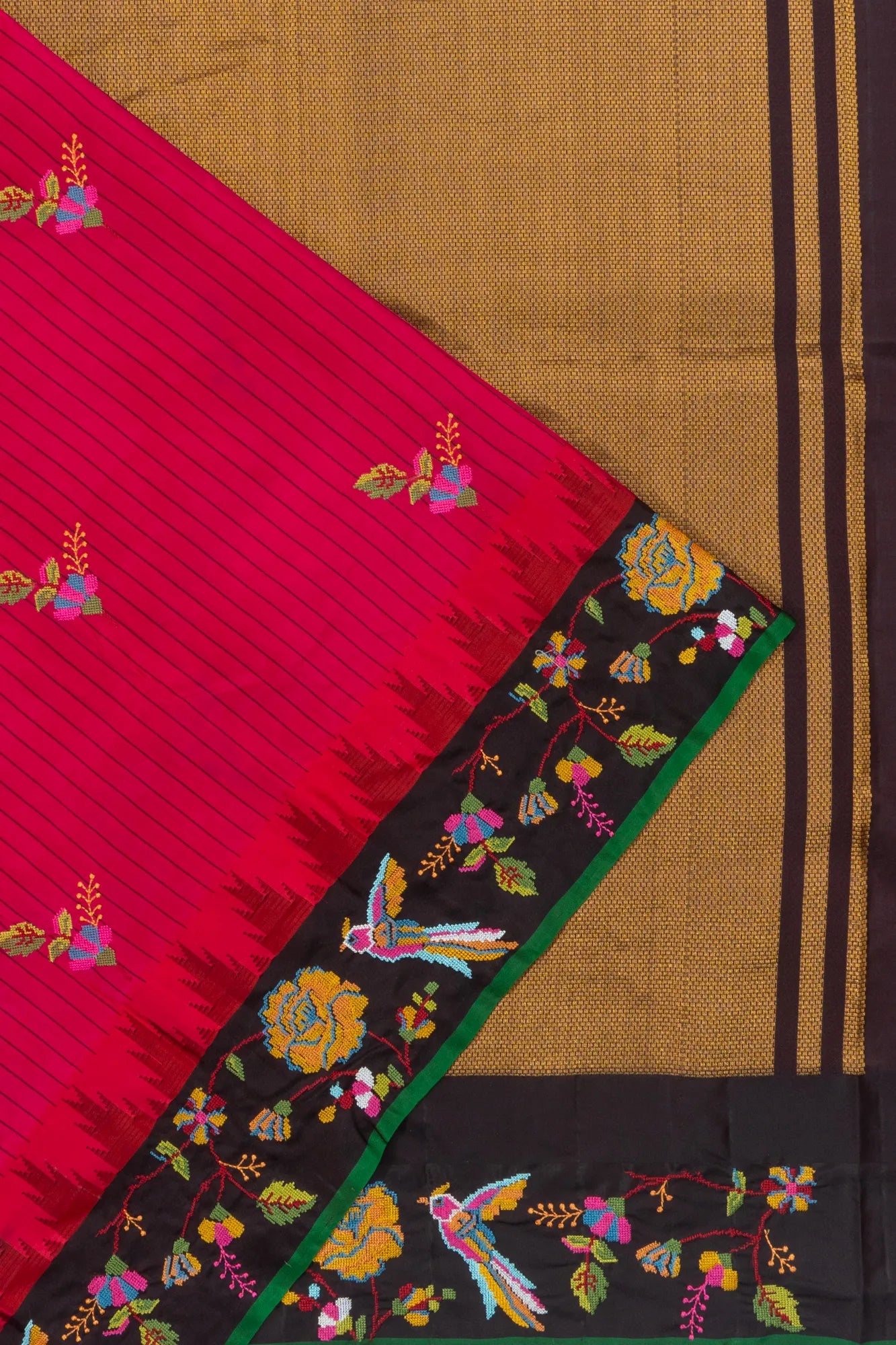 Taranga Kanchi Silk Lines Pink Saree With Embroidery Border