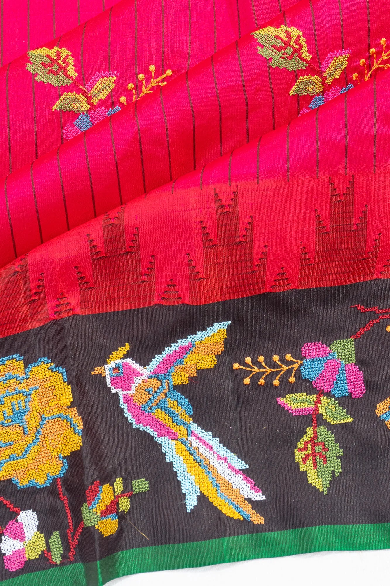 Taranga Kanchi Silk Lines Pink Saree With Embroidery Border