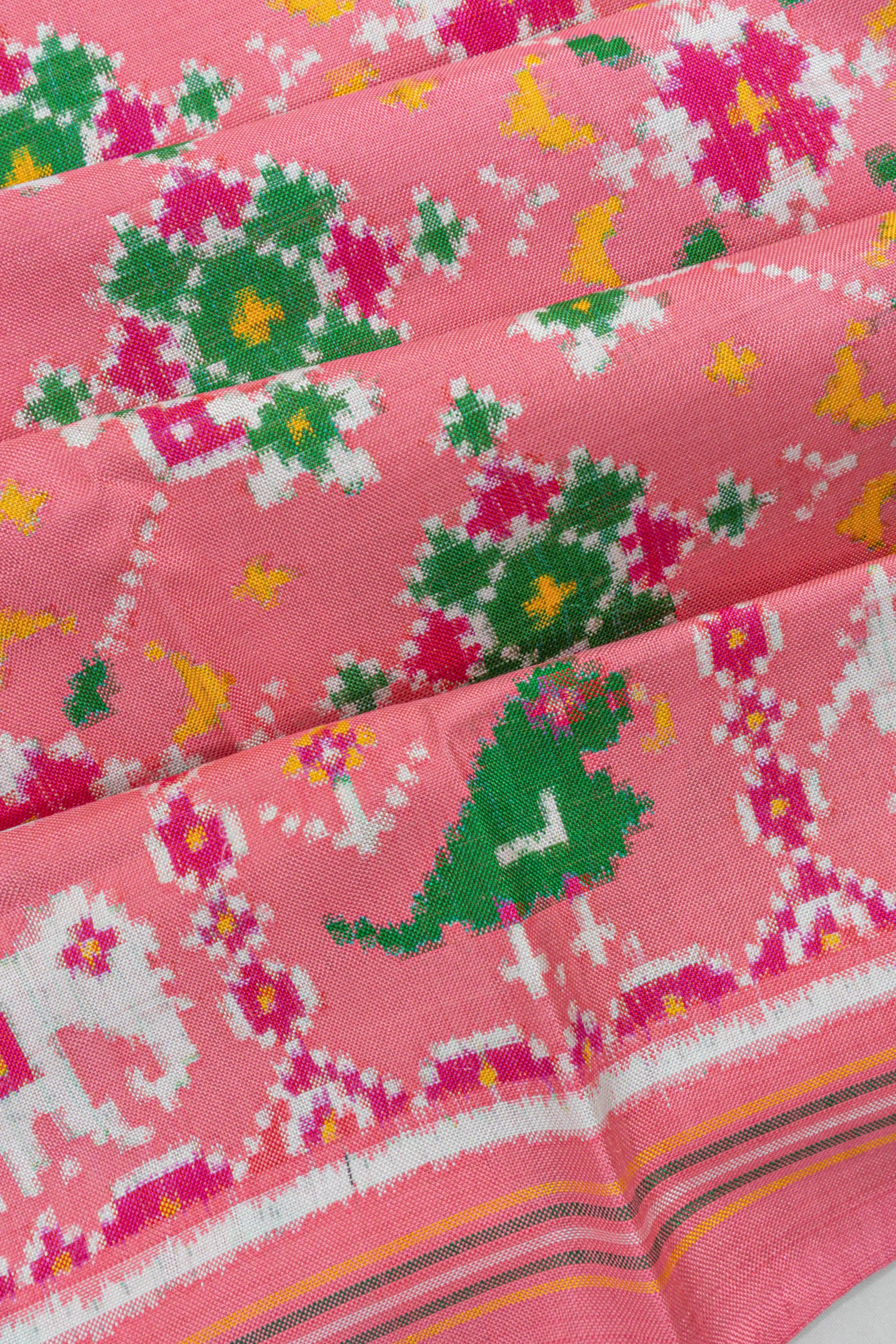Patan Patola Silk Double Ikat Navratna Peach Saree