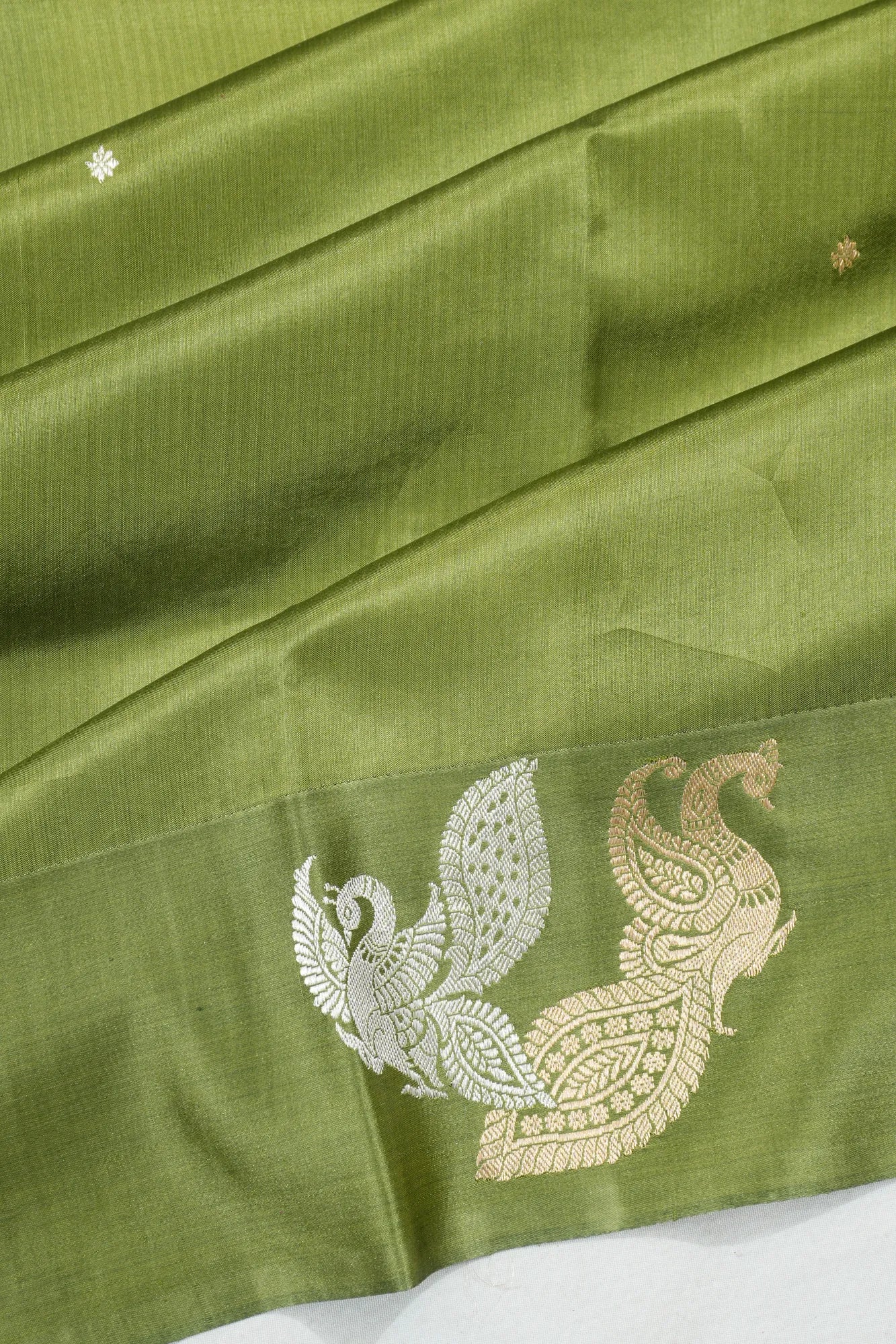Banarasi Katan Silk Butta Green Saree