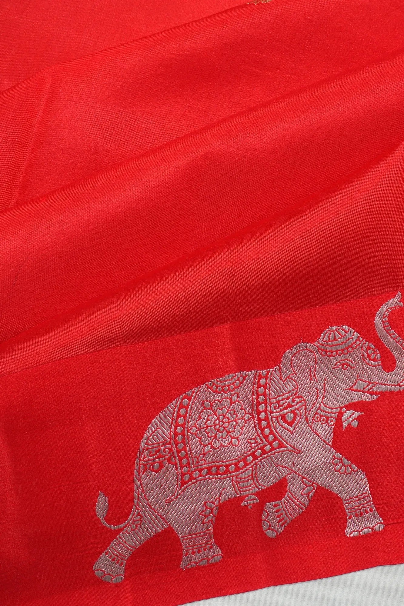 Banarasi Katan Silk Butta Red Saree