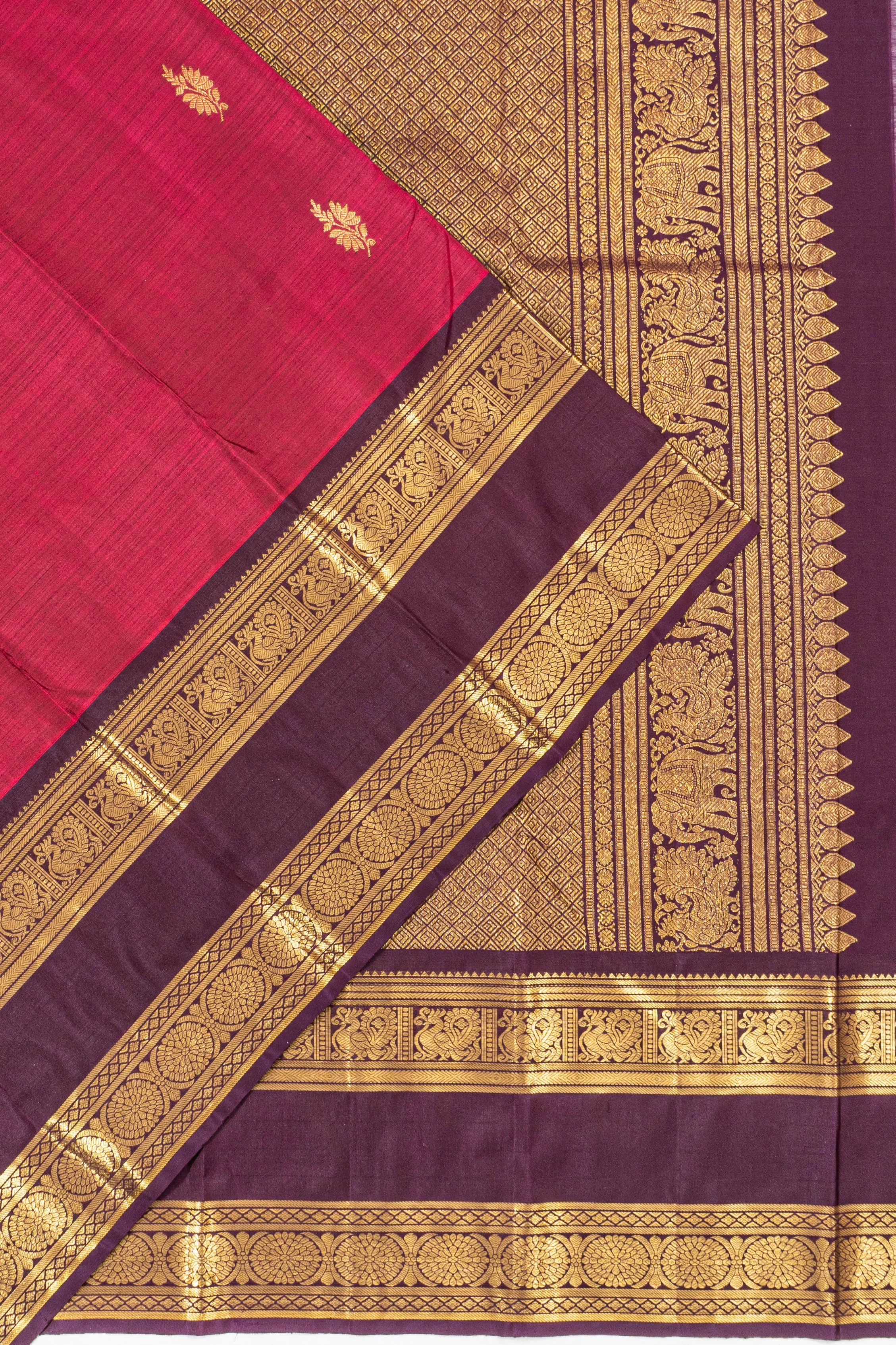 Taranga Kanchi Silk Butta Pink Saree With Rettai Pettu Border