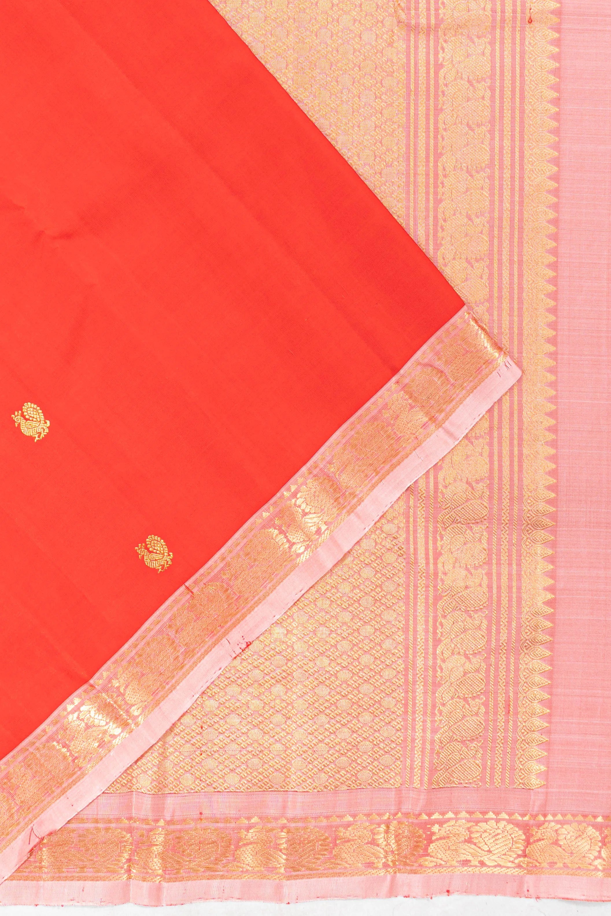 Taranga Kanchi Silk Butta Red Saree