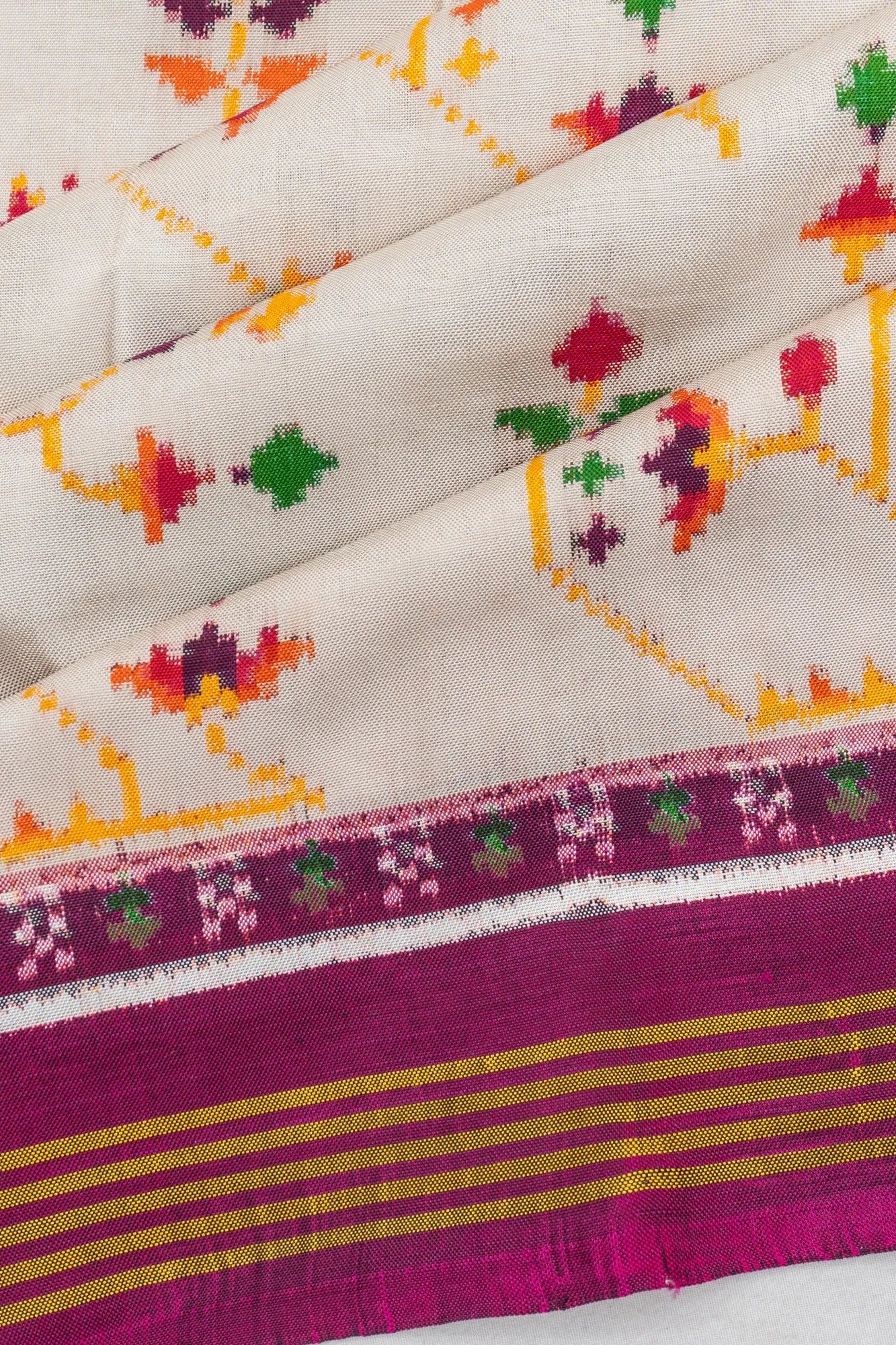 Patan Patola Silk Double Ikat Off White Saree