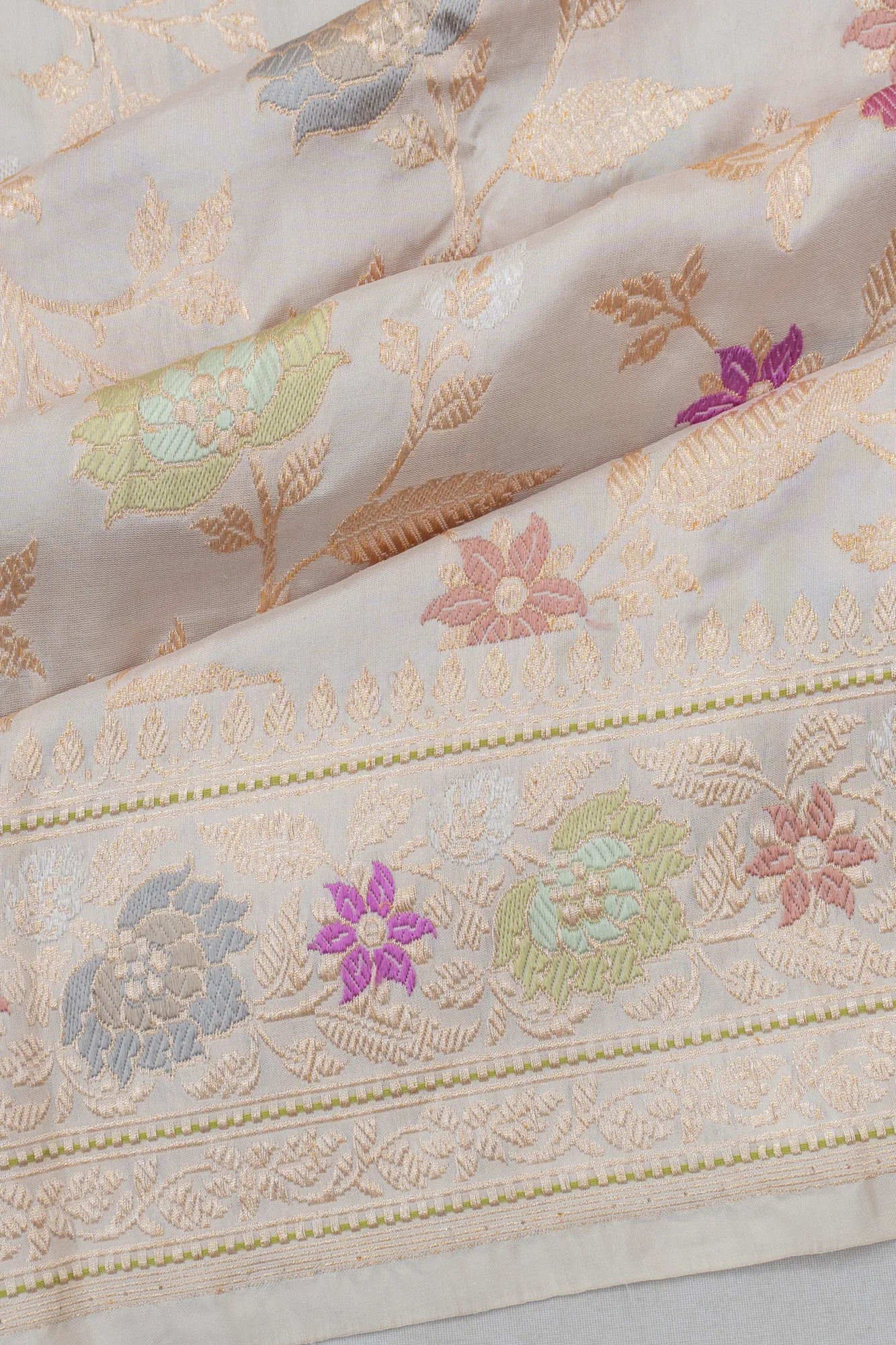 Banarasi Silk Meenakari Kadwa Jaal White Saree