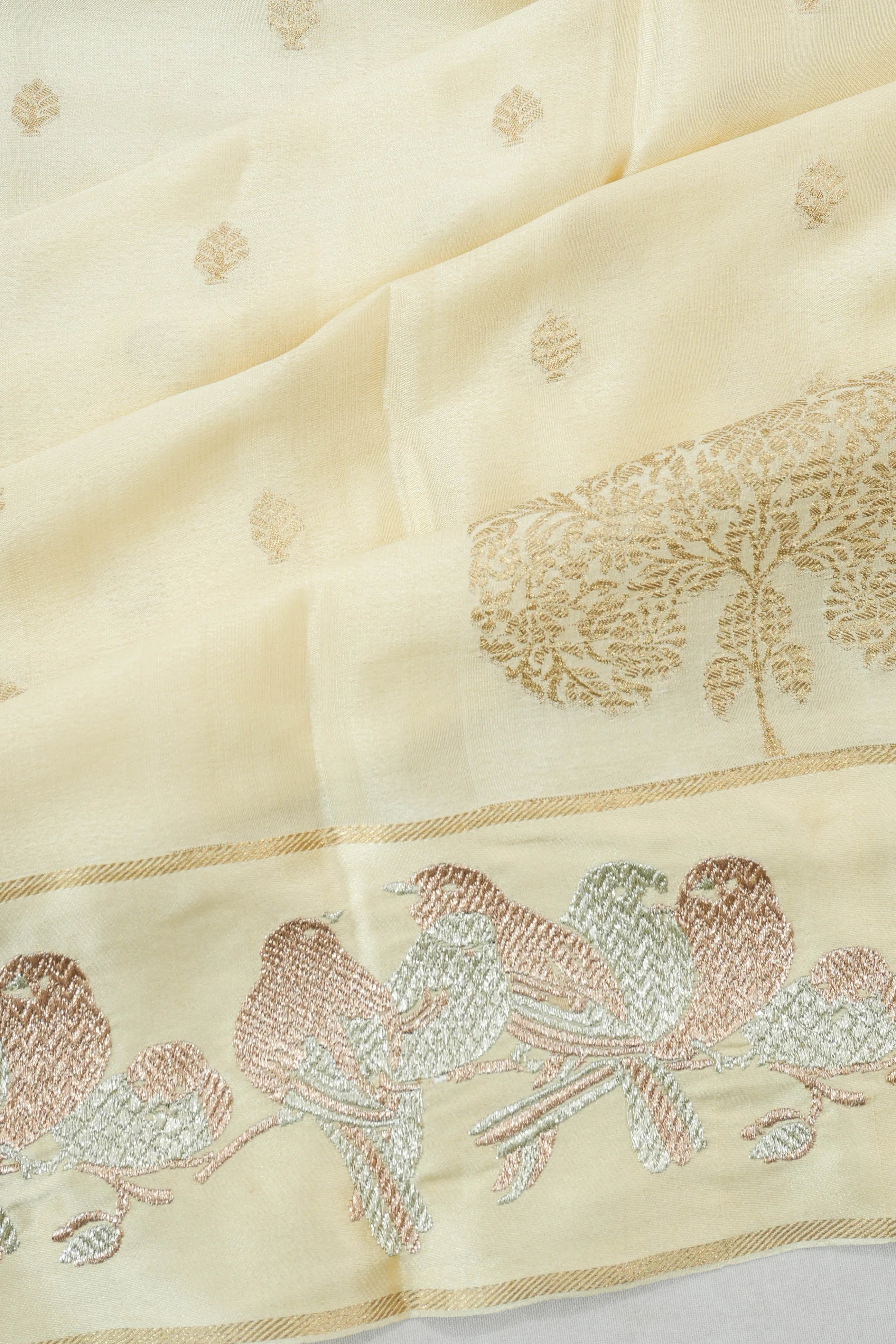 Banarasi Satin Butta Cream Sarre