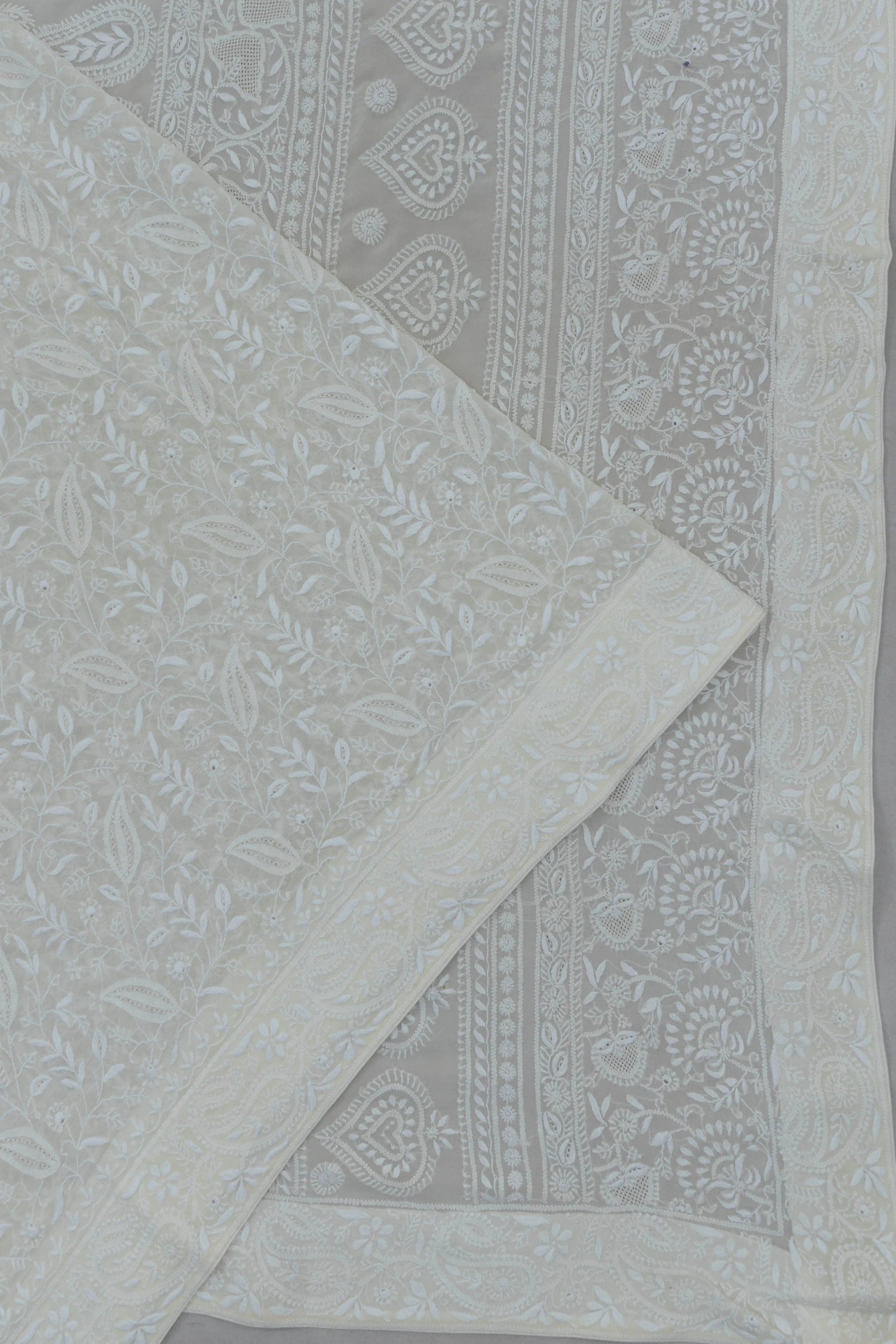 Lucknow Chikankari Georgette Embroidery White Saree