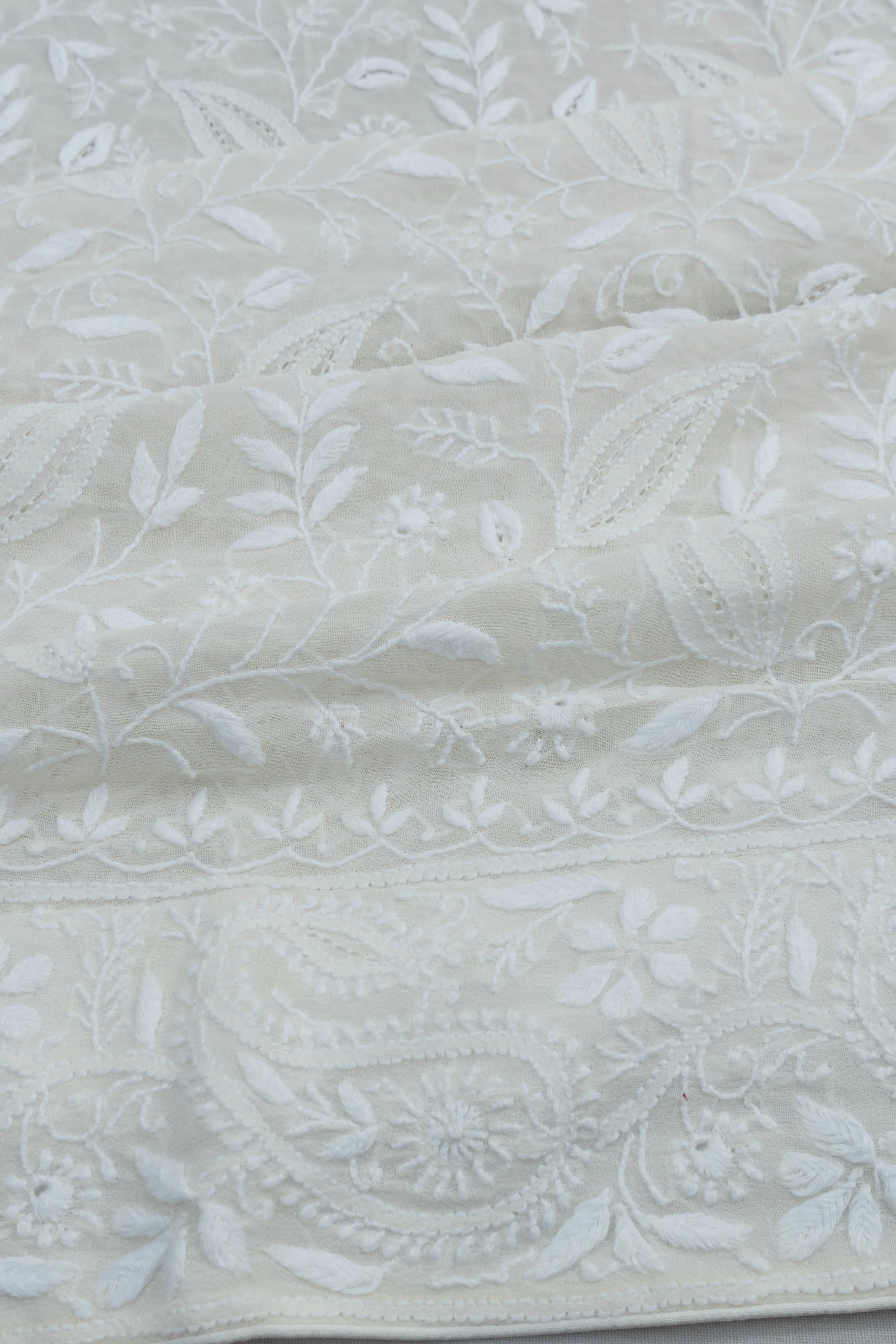 Lucknow Chikankari Georgette Embroidery White Saree