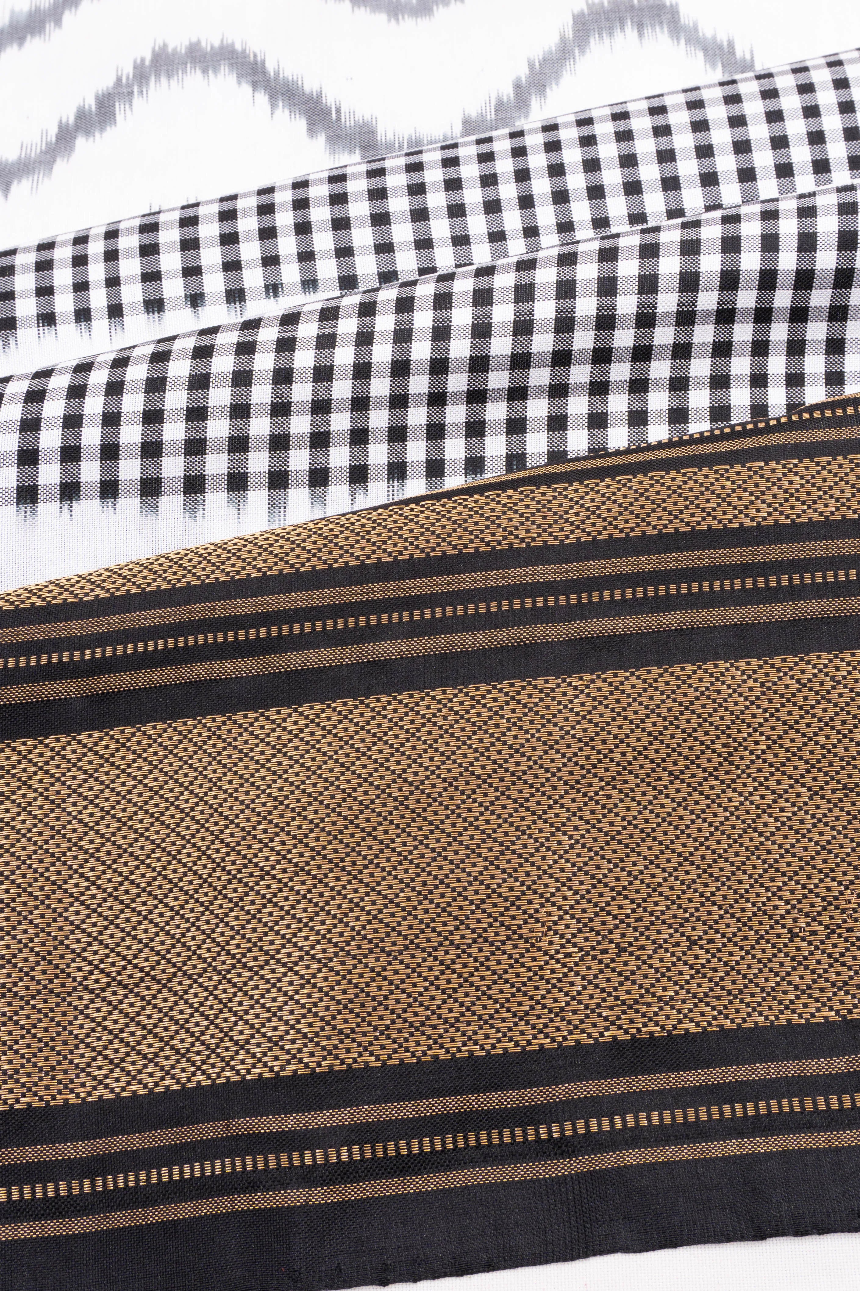 Pochampally Silk Ikat White Saree