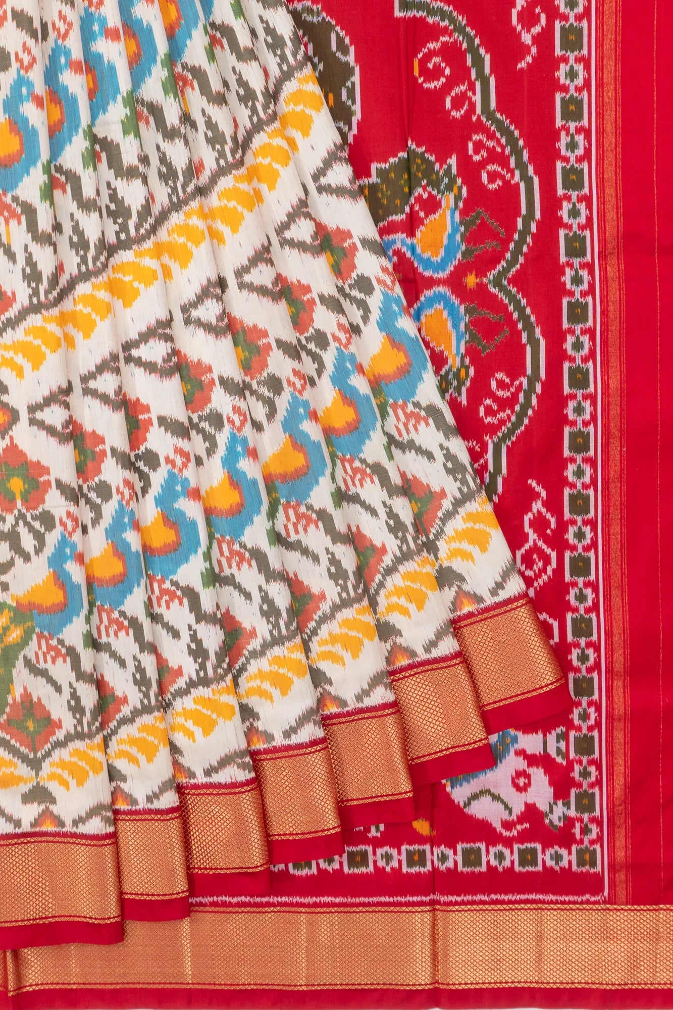 Pochampally Silk Ikat White Saree