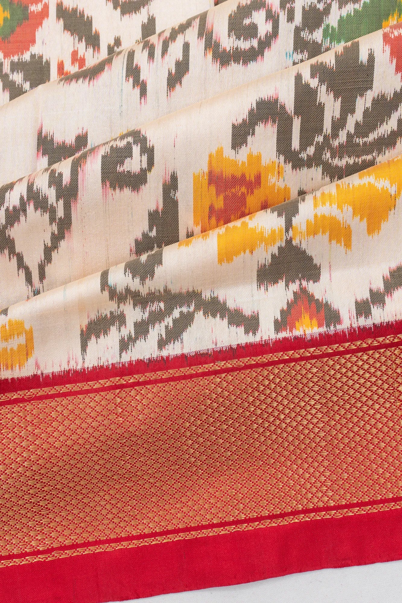 Pochampally Silk Ikat White Saree
