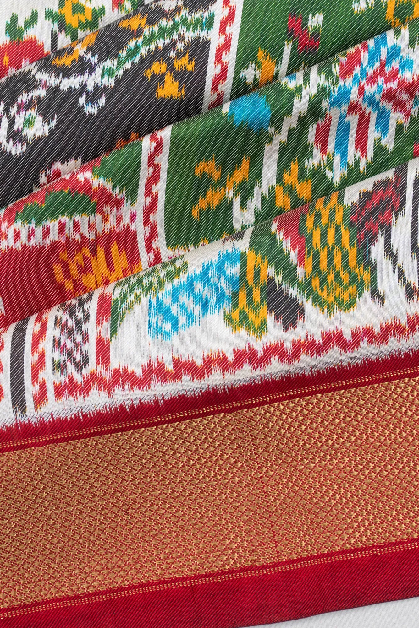 Pochampally Silk Twill Ikat Multicolour Saree