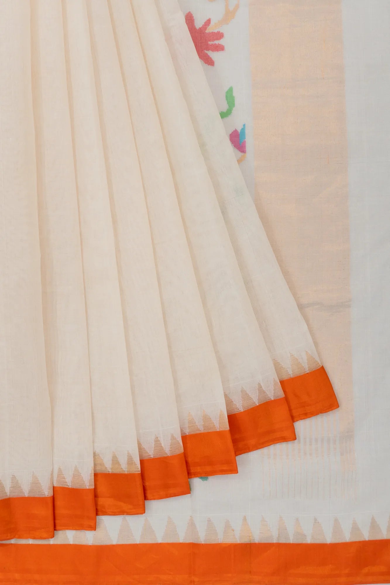 Ponduru Handspun Cotton Plain Cream Saree With Jamdani Pallu