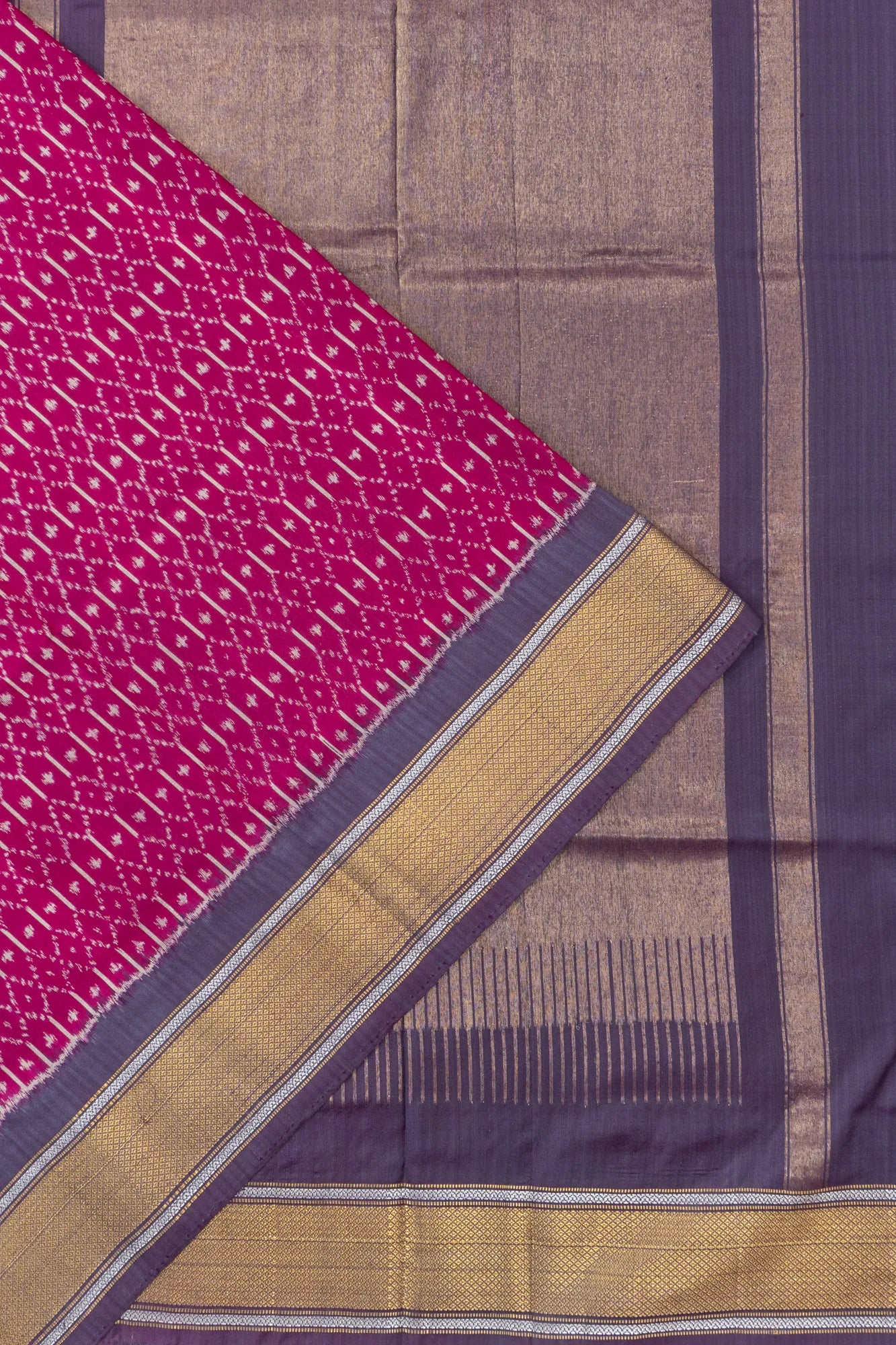 Pochampally Silk Ikat Pink Saree