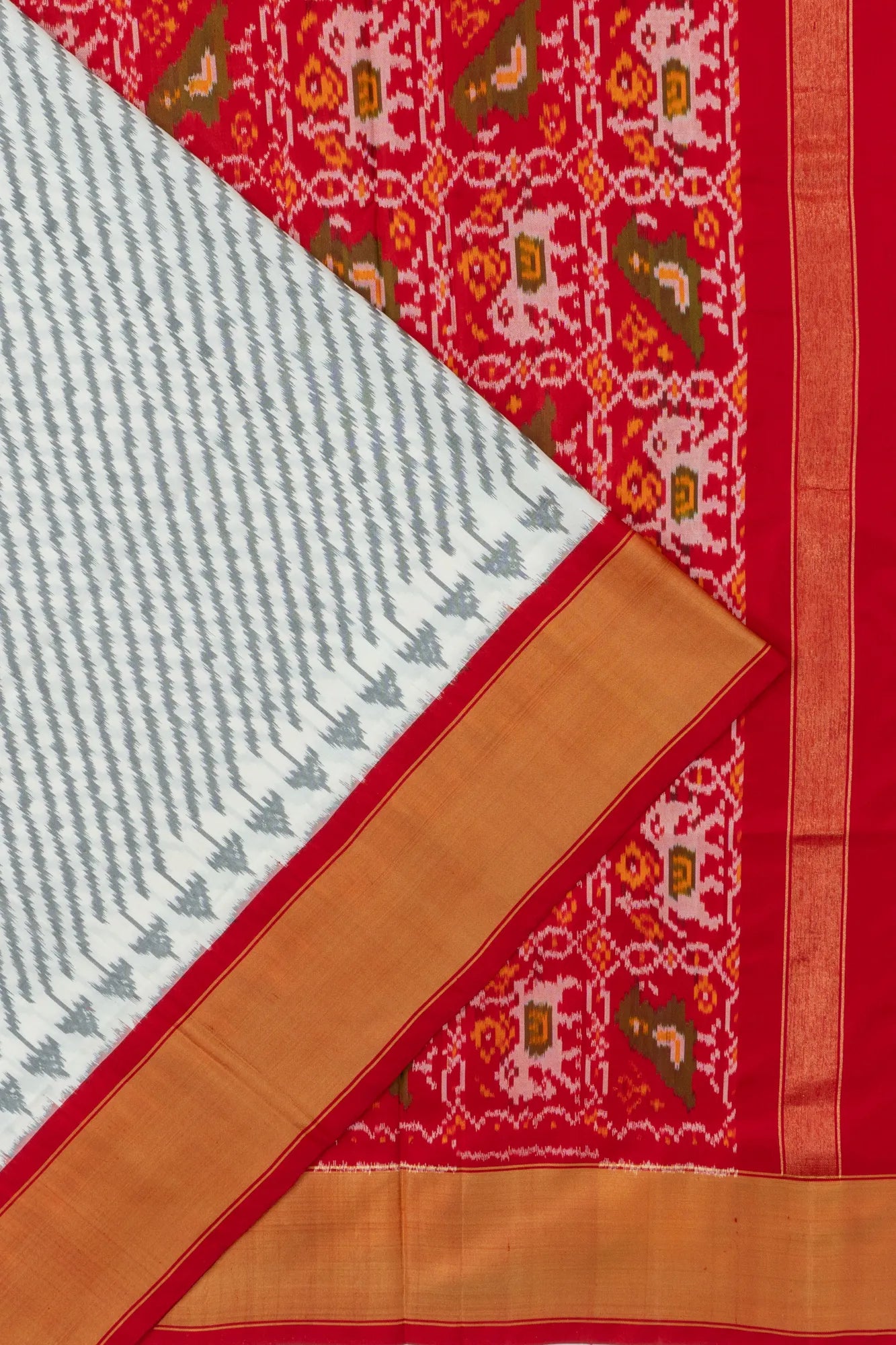 Pochampally Silk Ikat White Saree