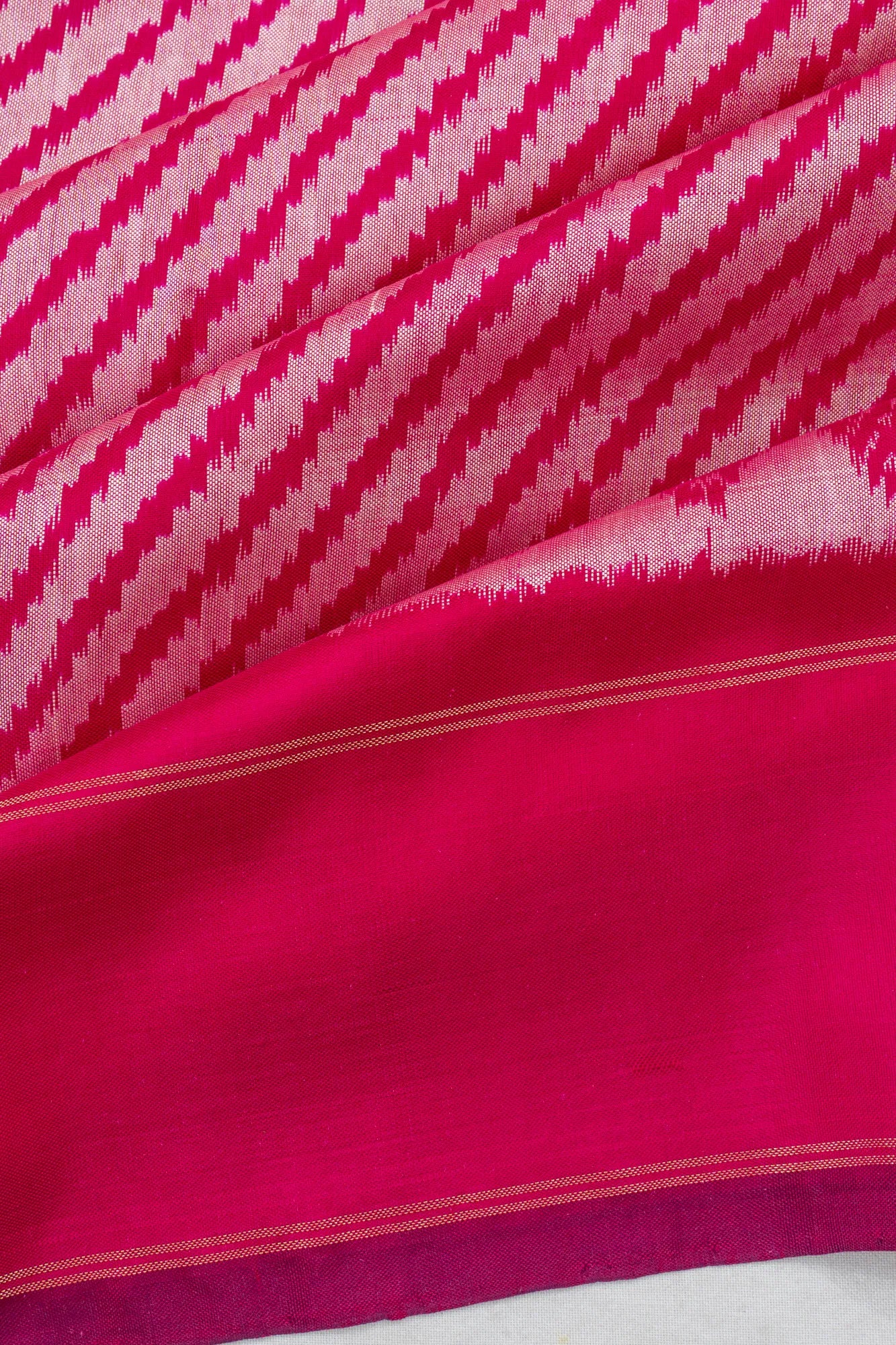 Pochampally Silk Ikat Pink Saree