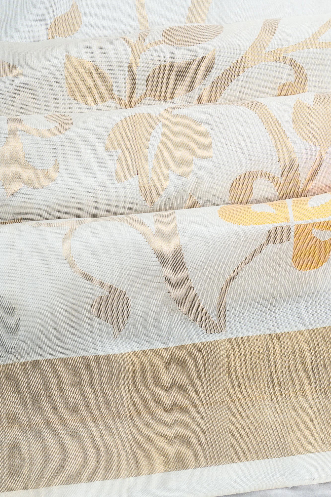 Uppada Silk All Over Jamdani Jaal White Saree