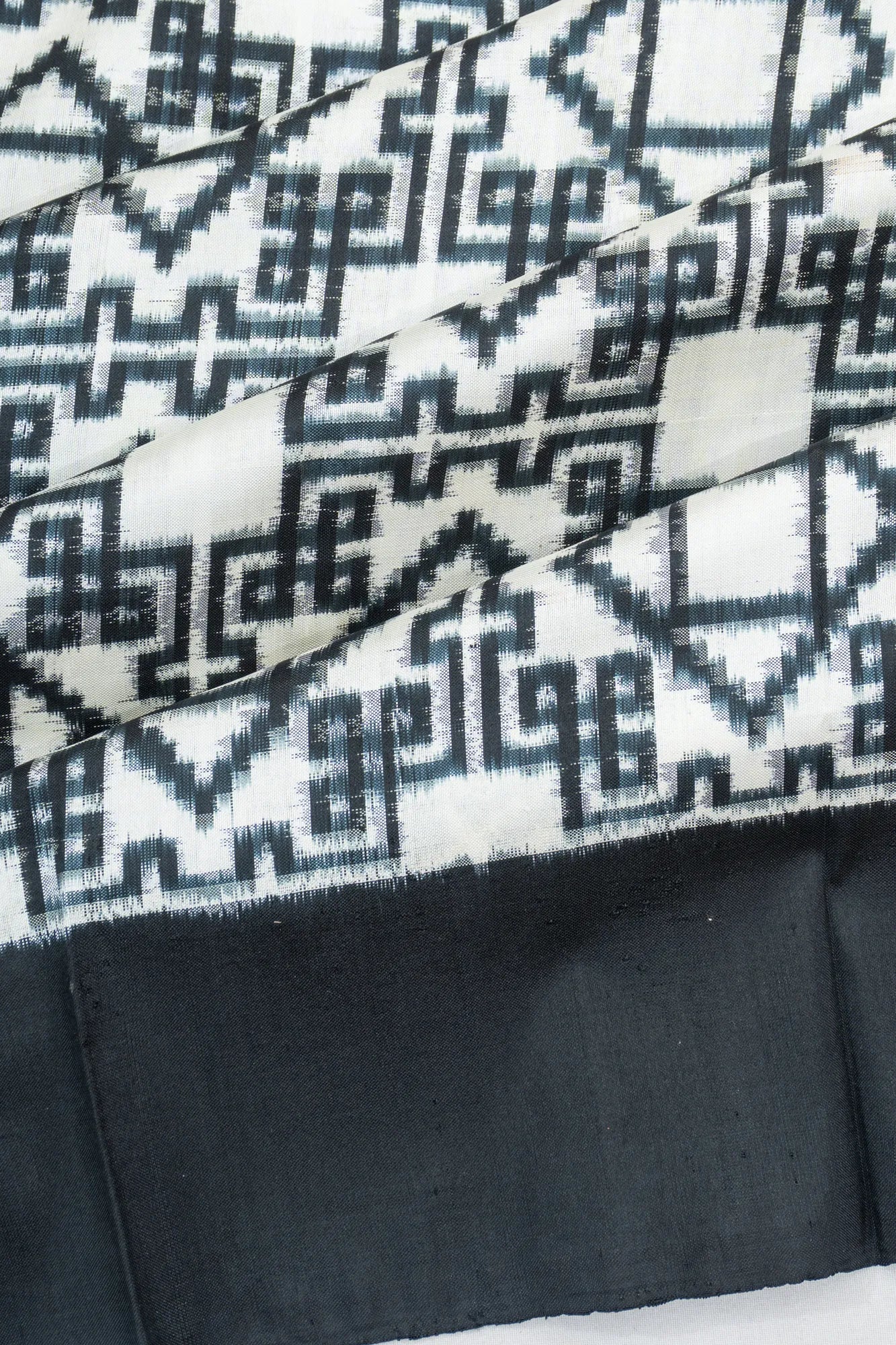 Pochampally Silk Double Ikat White Saree