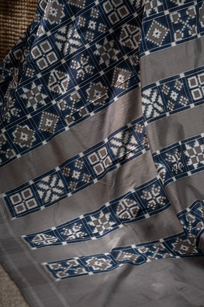 Telia Rumal Natural Dye Pochampally Silk Double Ikat Blue Saree