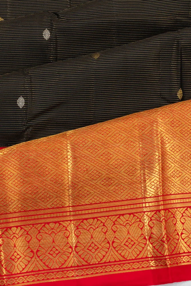 Kanchipuram Silk Oosi Lines And Butta Black Saree