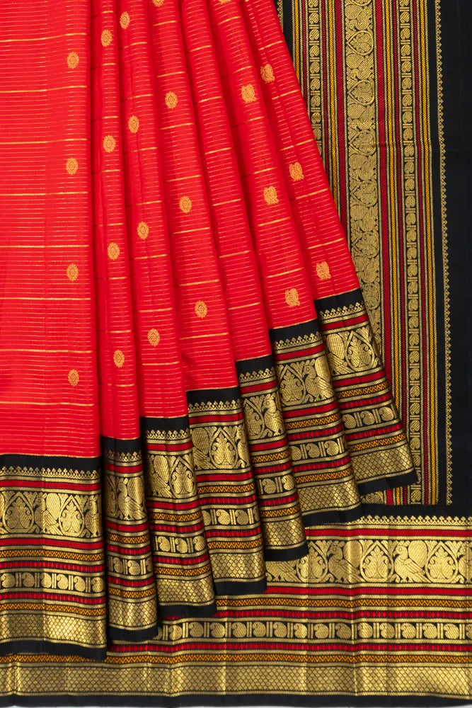 Kanchipuram Silk Oosi Lines And Butta Red Saree