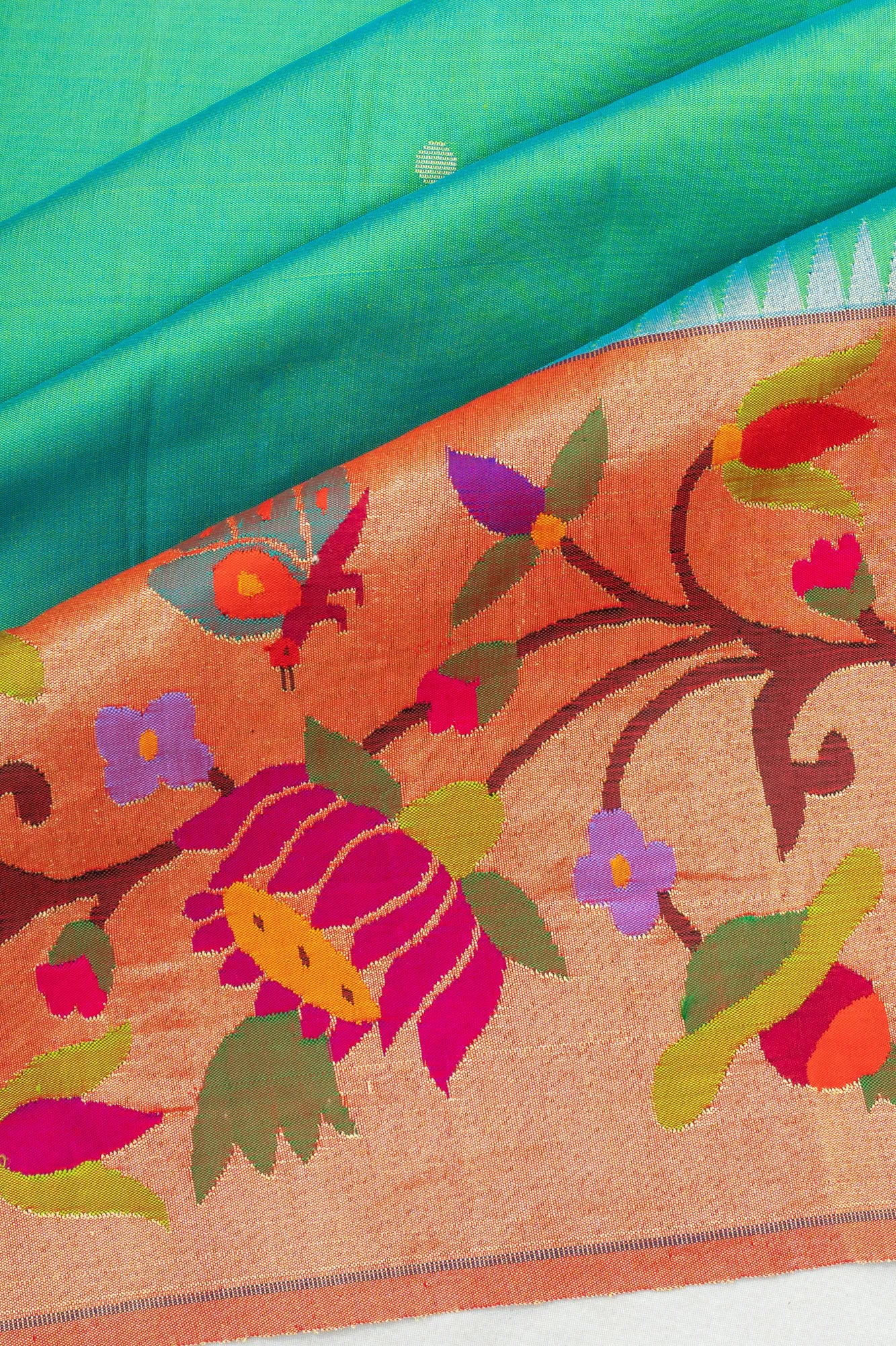 Paithani Silk Butta Sea Green Saree With Asawali Border
