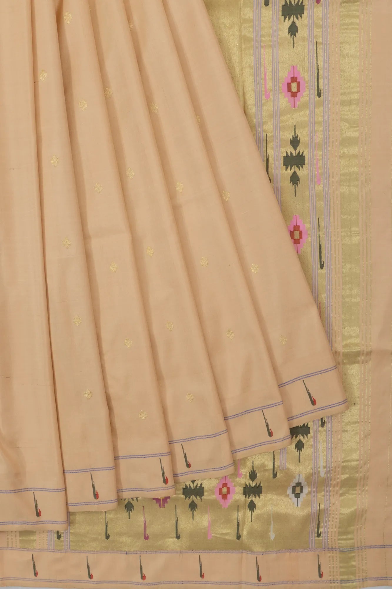 Paithani Silk Butta Beige Saree With Single Muniya Border
